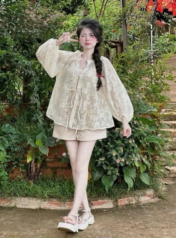 BỘ ĐÙI THÔ REN HOA NỔI QUẦN SOOC