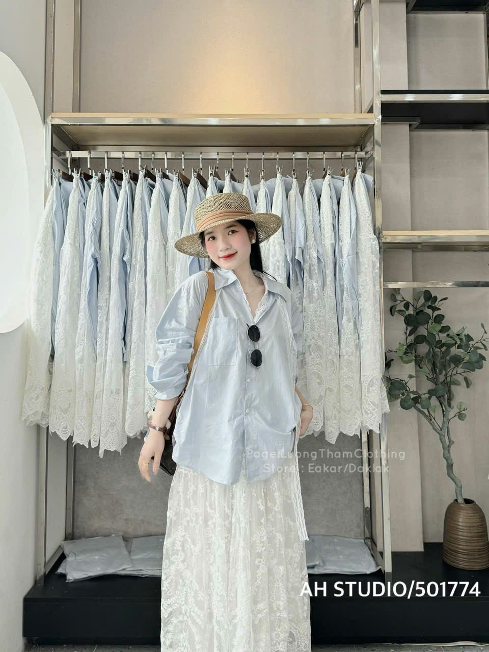 M501774 - ÁO SƠ MI XANH PHỐI DÂY REN