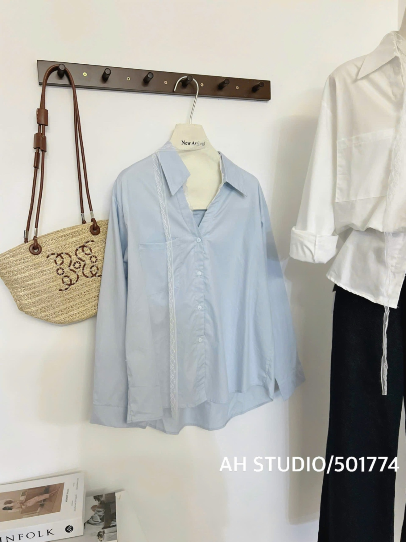 M501774 - ÁO SƠ MI XANH PHỐI DÂY REN