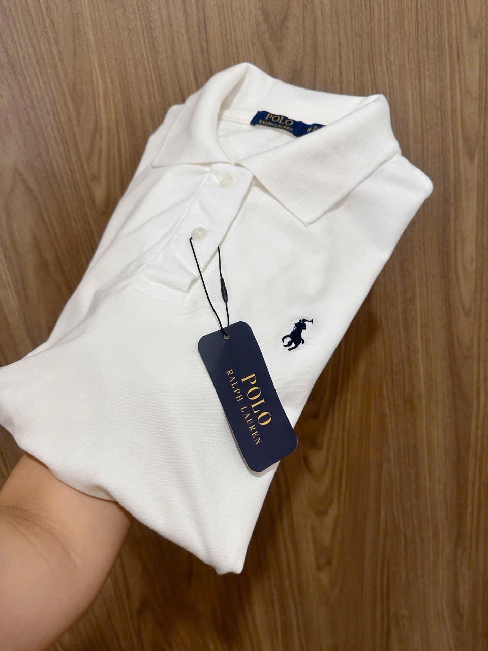 Hàng nhà máy - ÁO POLO TRẮNG THÊU NGỰA NAM