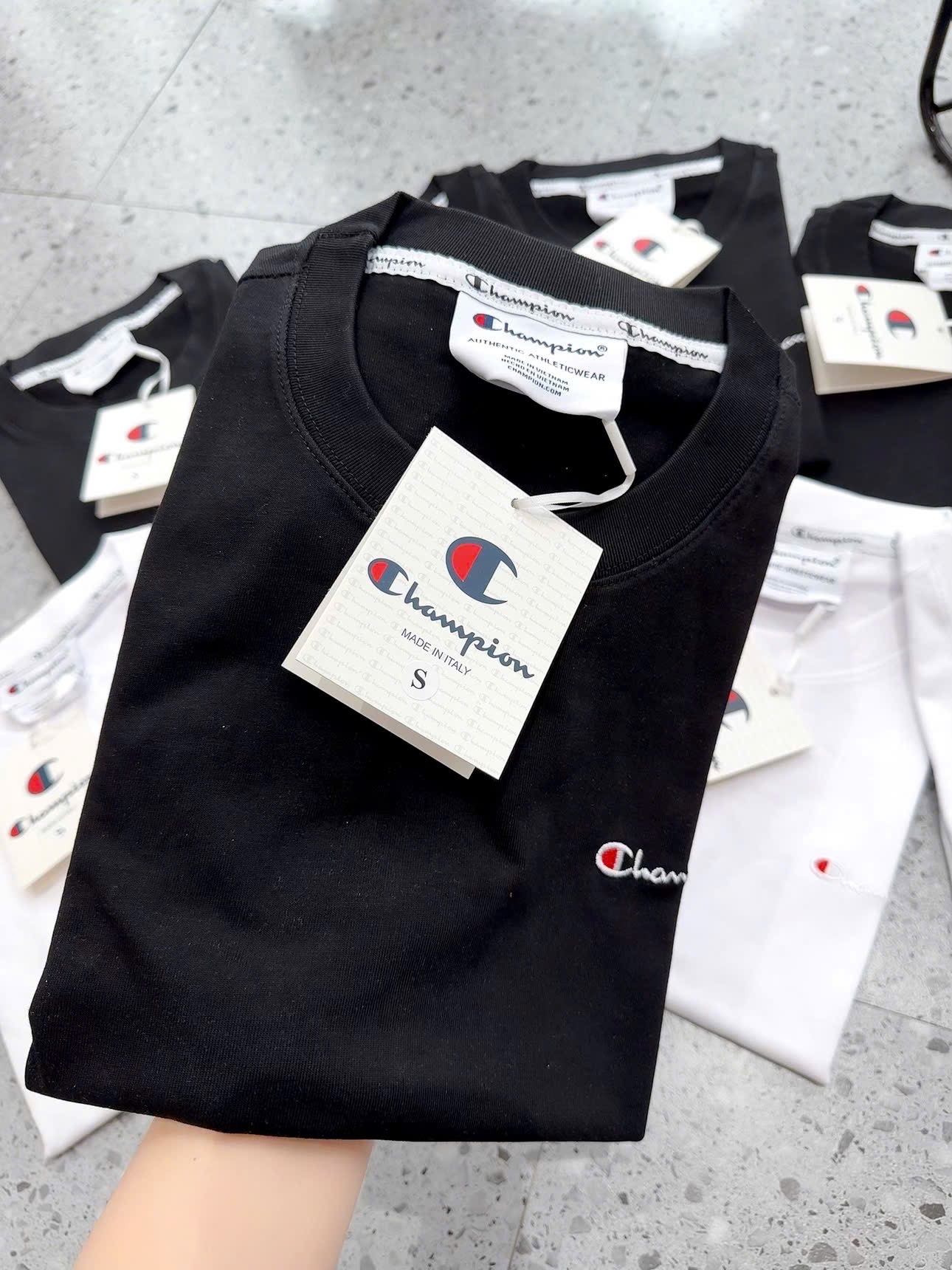 Hang nha may - XẢ KHO ÁO CỘC CHAMPION CỘC TAY NAM NŨ