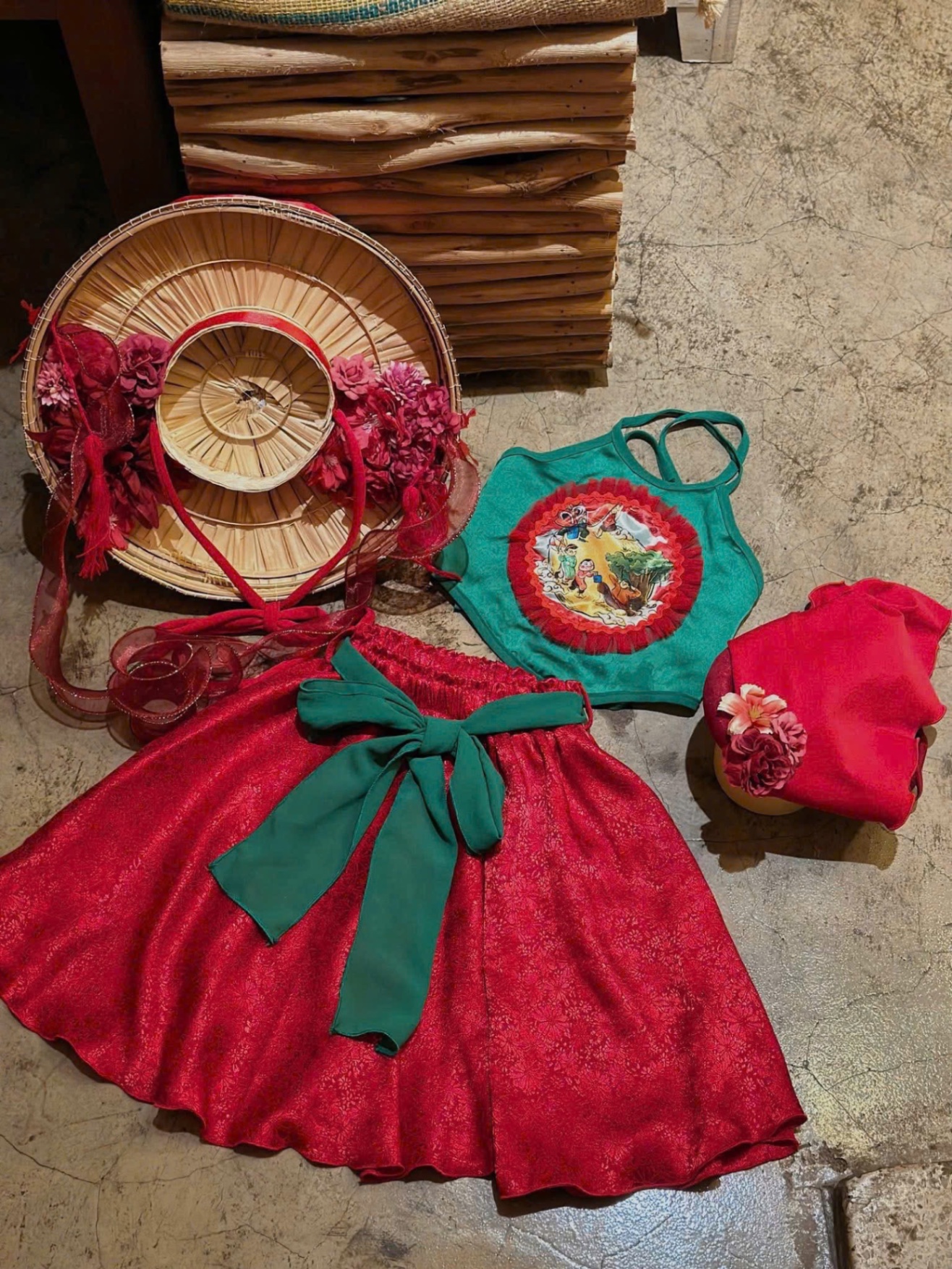 SET GẤM YẾM ĐỎ TRUNG THU