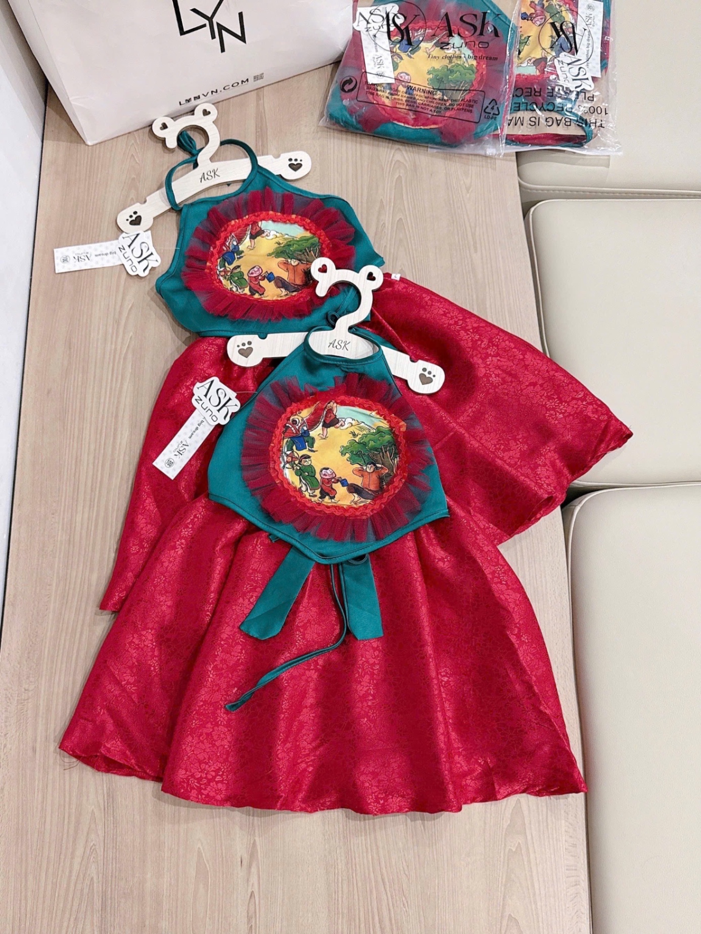 SET GẤM YẾM ĐỎ TRUNG THU