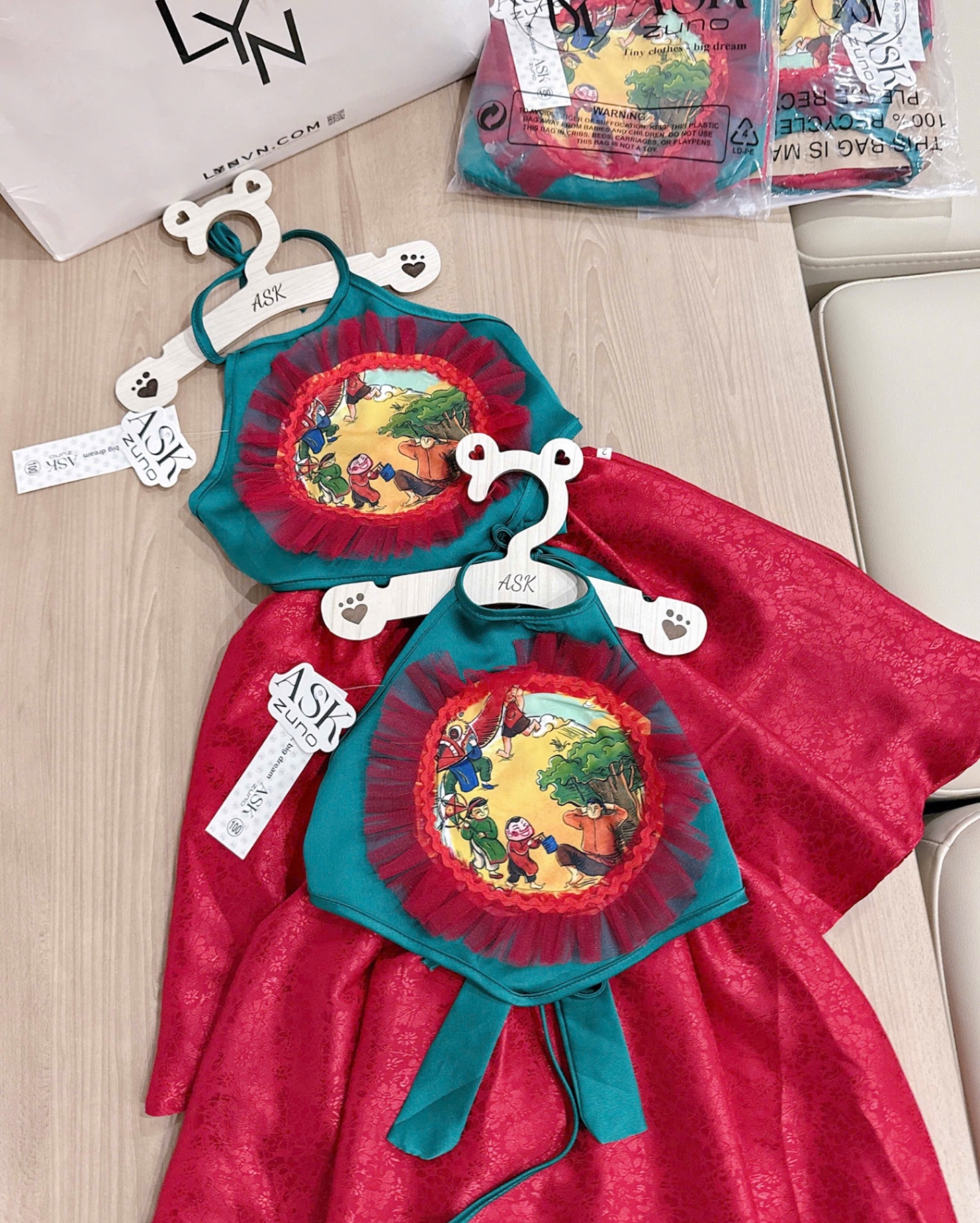 SET GẤM YẾM ĐỎ TRUNG THU