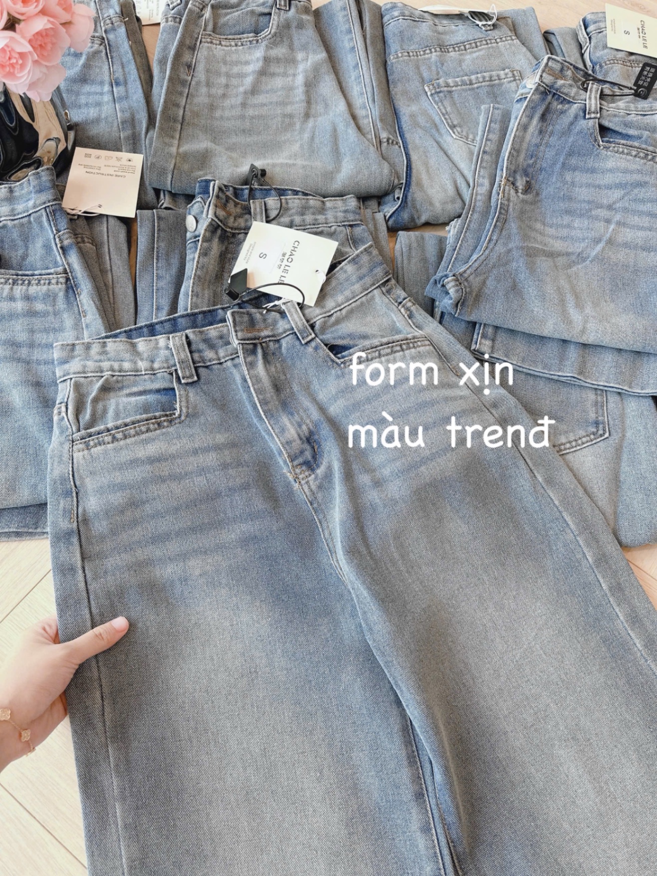 QUẦN JEAN SUÔNG XANH GẤU TO CAN TÚI