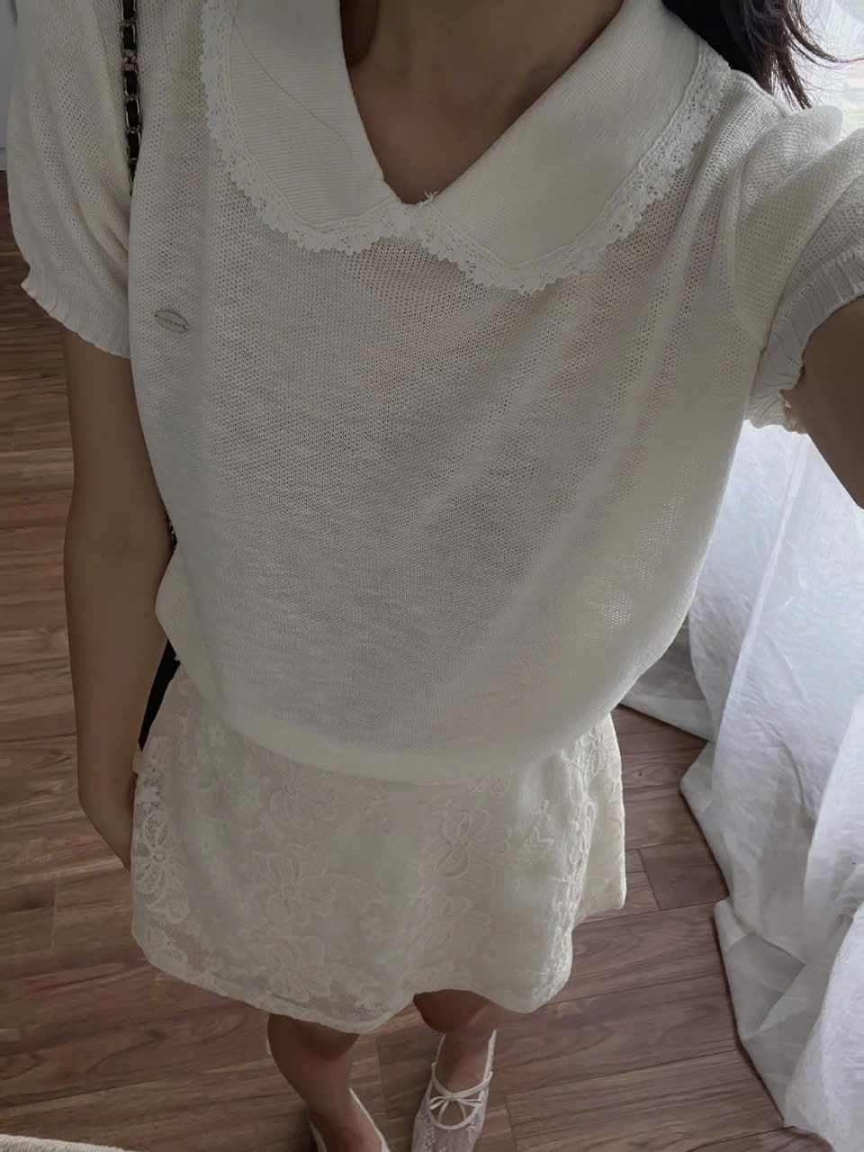 ÁO MTG LƯỚI CỔ SEN QC