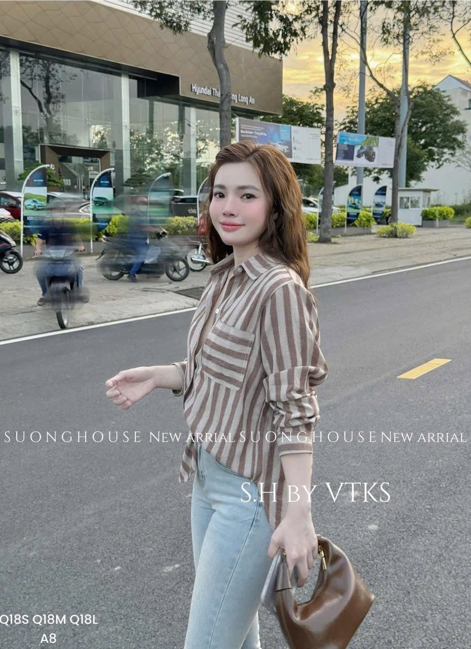 ÁO SƠ MI KẺ NÂU TÚI NGƯC