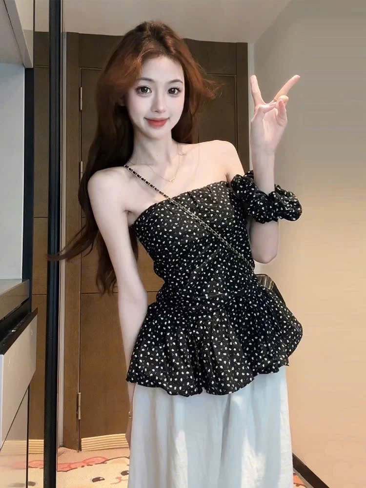 ÁO CÚP CHẤM BI KÈM CHUN TÓC