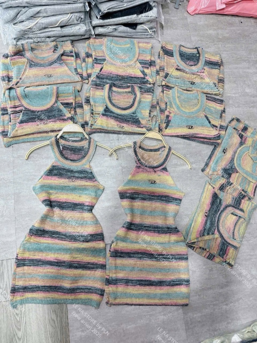 VÁY BODY CỔ YẾM MÁC D CẦU VỒNG