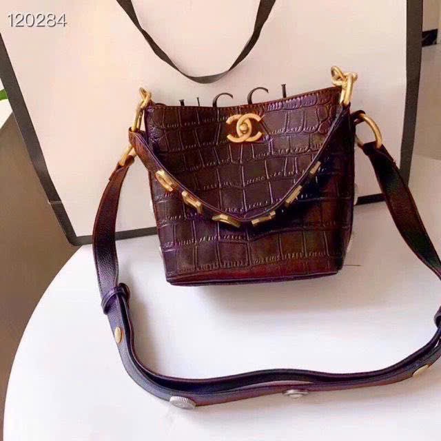 XẢ KHO TUI HOBO CHO NỮ
