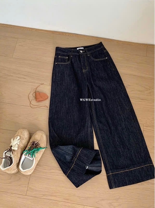 QUẦN JEAN SUÔNG WGWE THÊU CHỈ NỔI GẤU TO