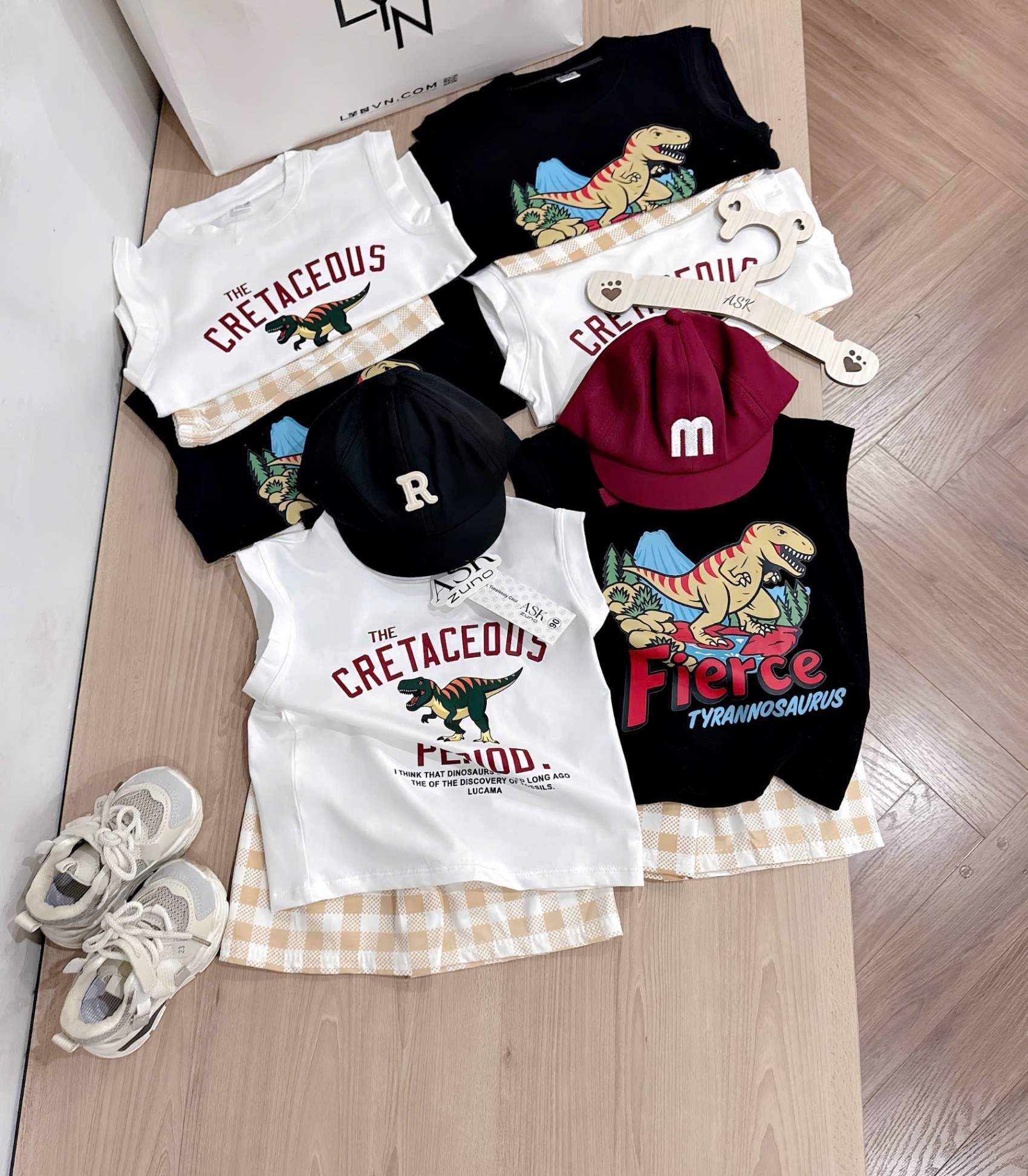 SET 2 BỘ BA LỖ KHỦNG LONG QUẦN KẺ