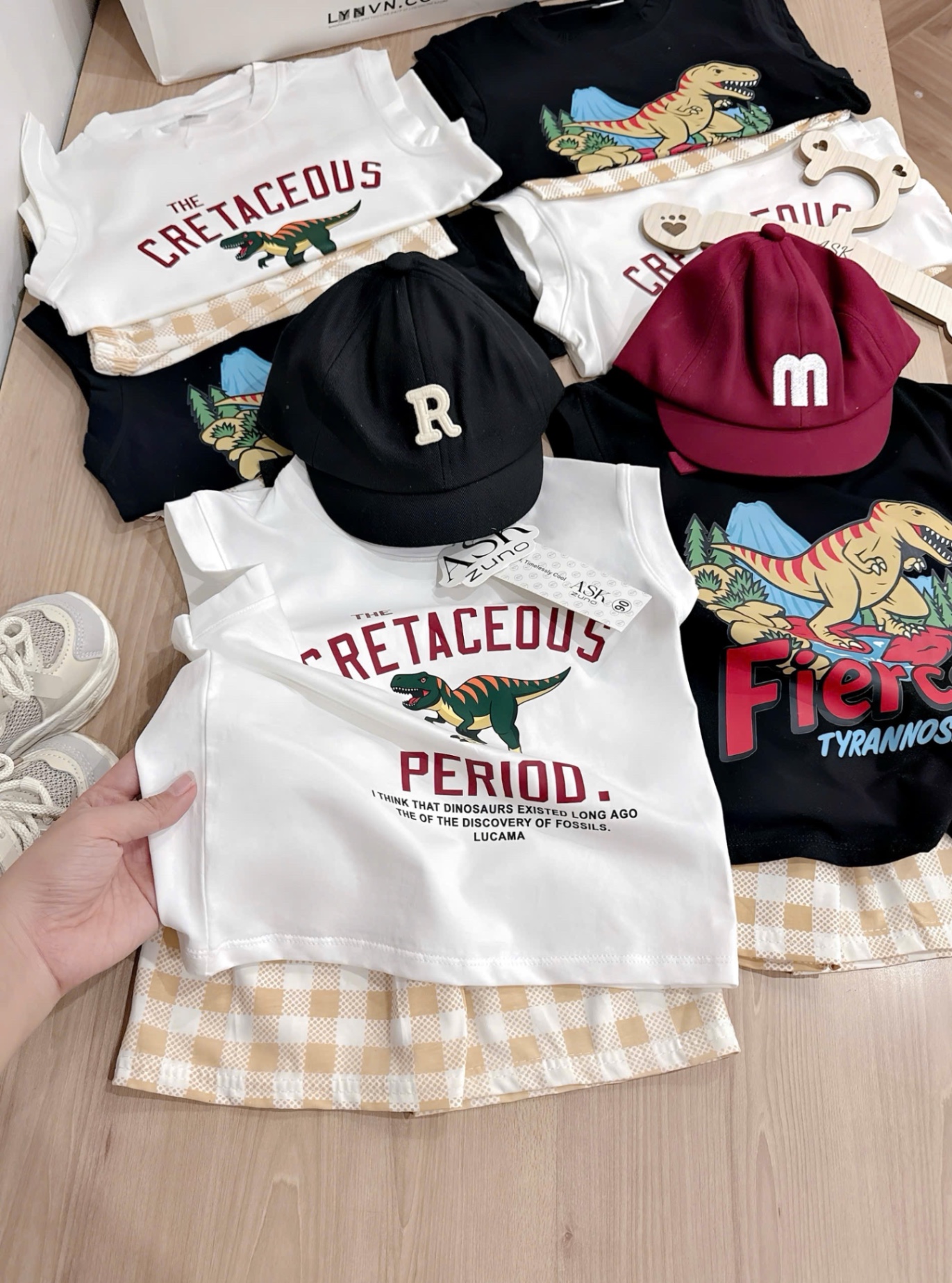 SET 2 BỘ BA LỖ KHỦNG LONG QUẦN KẺ
