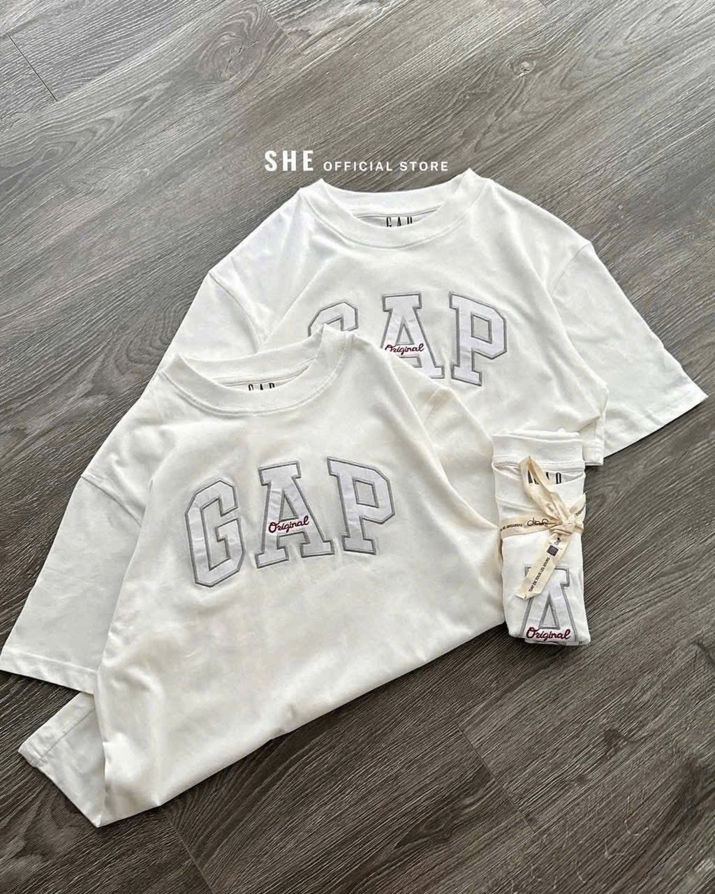 ÁO PULL CỘC GAP THÊU NỔI MÀU TRẮNG