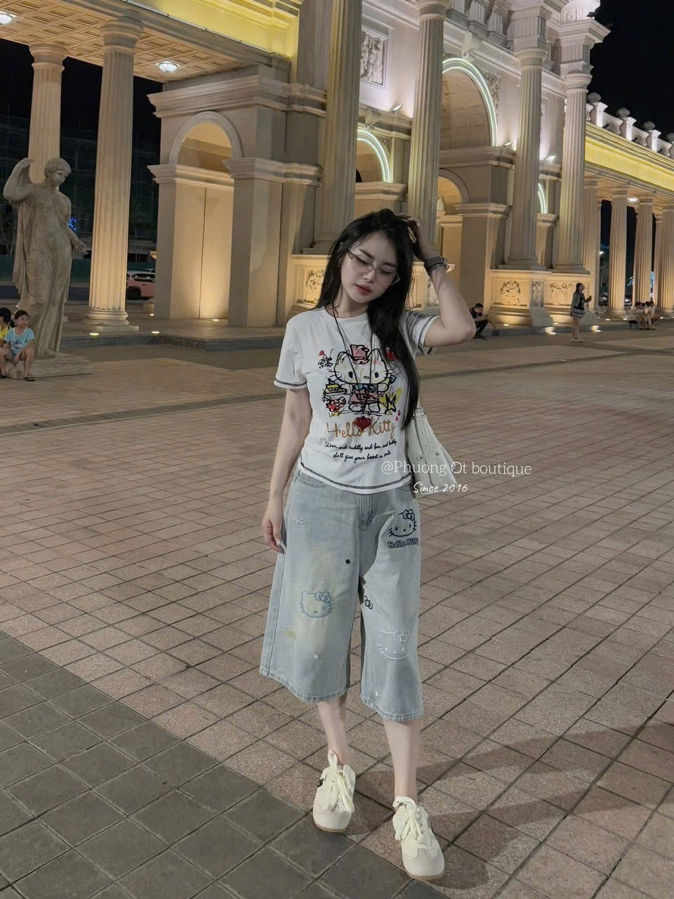 SÉT ÁO TRẮNG HÌNH MÈO KITTY QUẦN JEAN