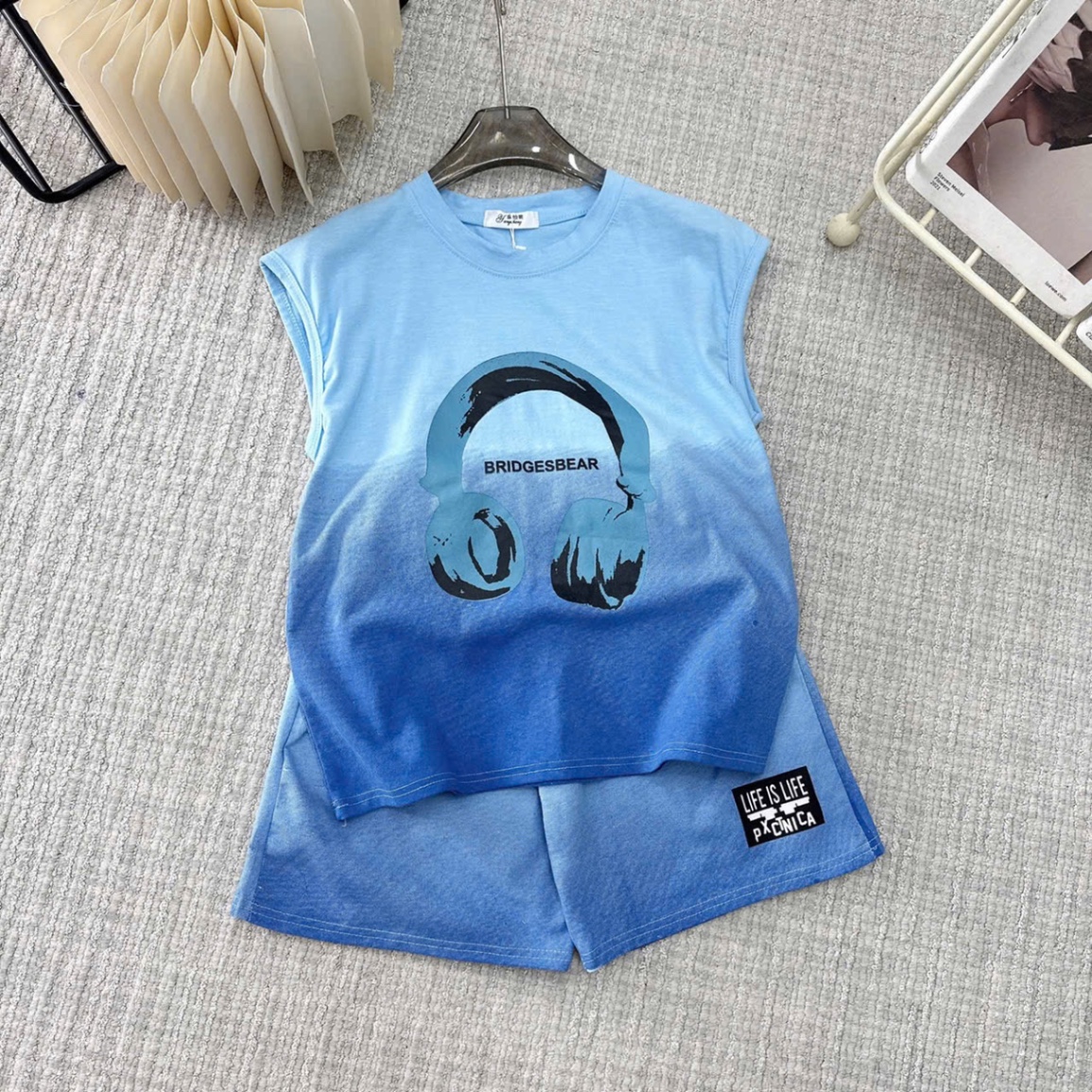 BỘ ĐÙI BA LỖ LOANG XANH HÌNH TAI NGHE