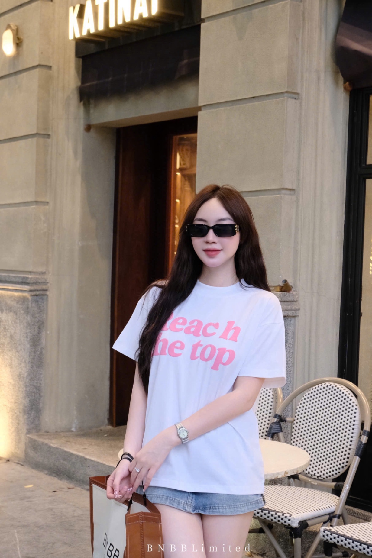 ÁO PULL CỘC TRẮNG CHỮ NỔI BNBB - mua 1 tặng 2