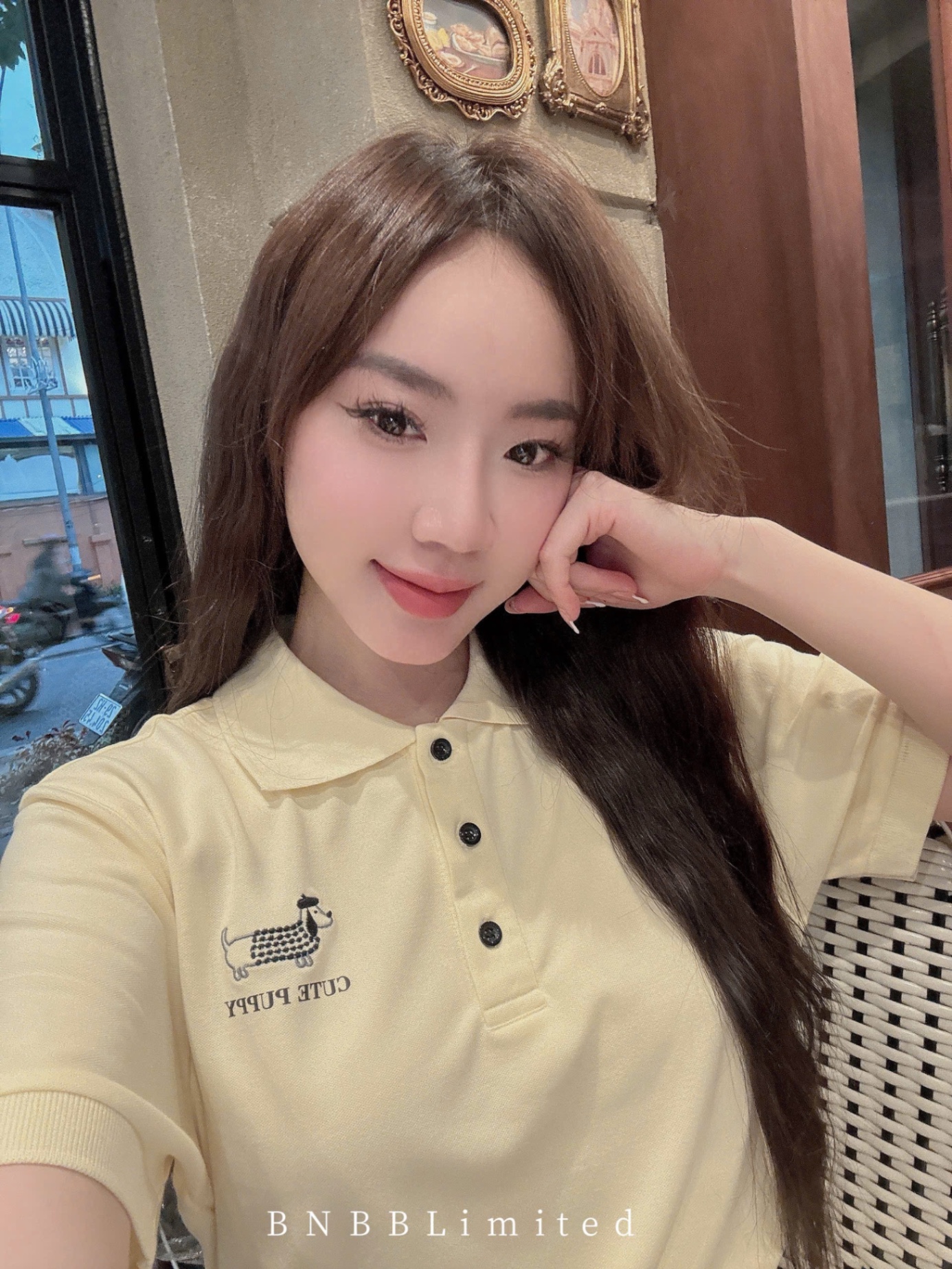 ÁO POLO CỘC VÀNG THÊU CÚN BNBB