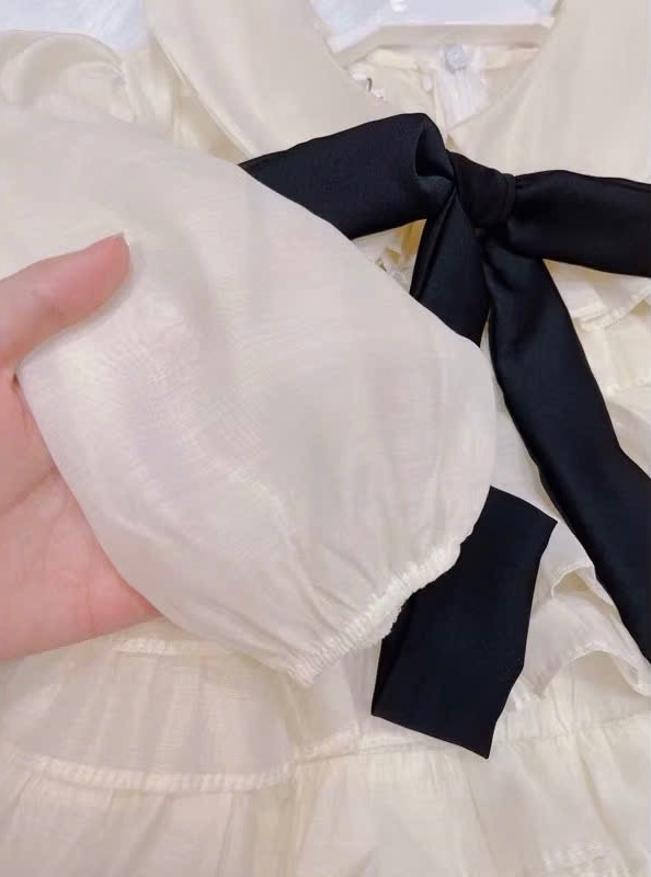 XẢ KHO ÁO SƠ MI XẾP LY NGỰC NƠ ĐEN