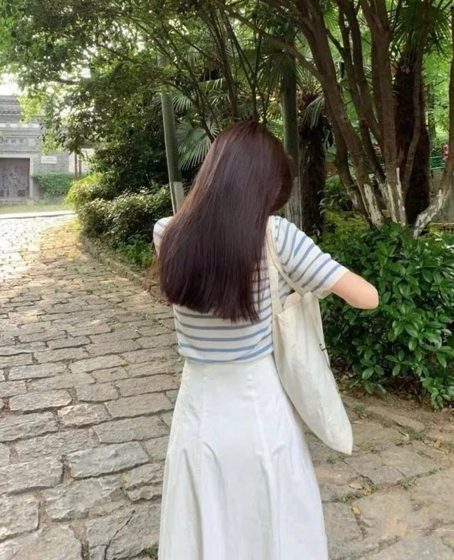 SÉT ÁO KẺ CỘC MÀU XANH MIX CV TRẮNG
