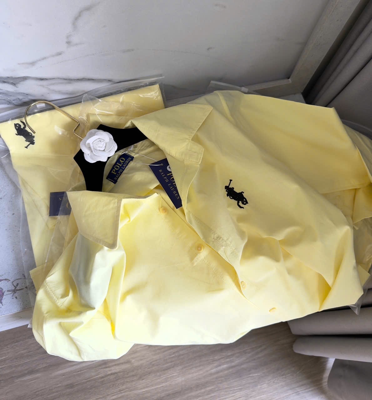 ÁO SƠ MI POLO VÀNG CHANH THÊU NGỰA