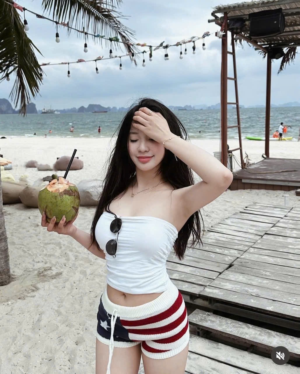 QUẦN SOOC LEN CỜ MỸ QC