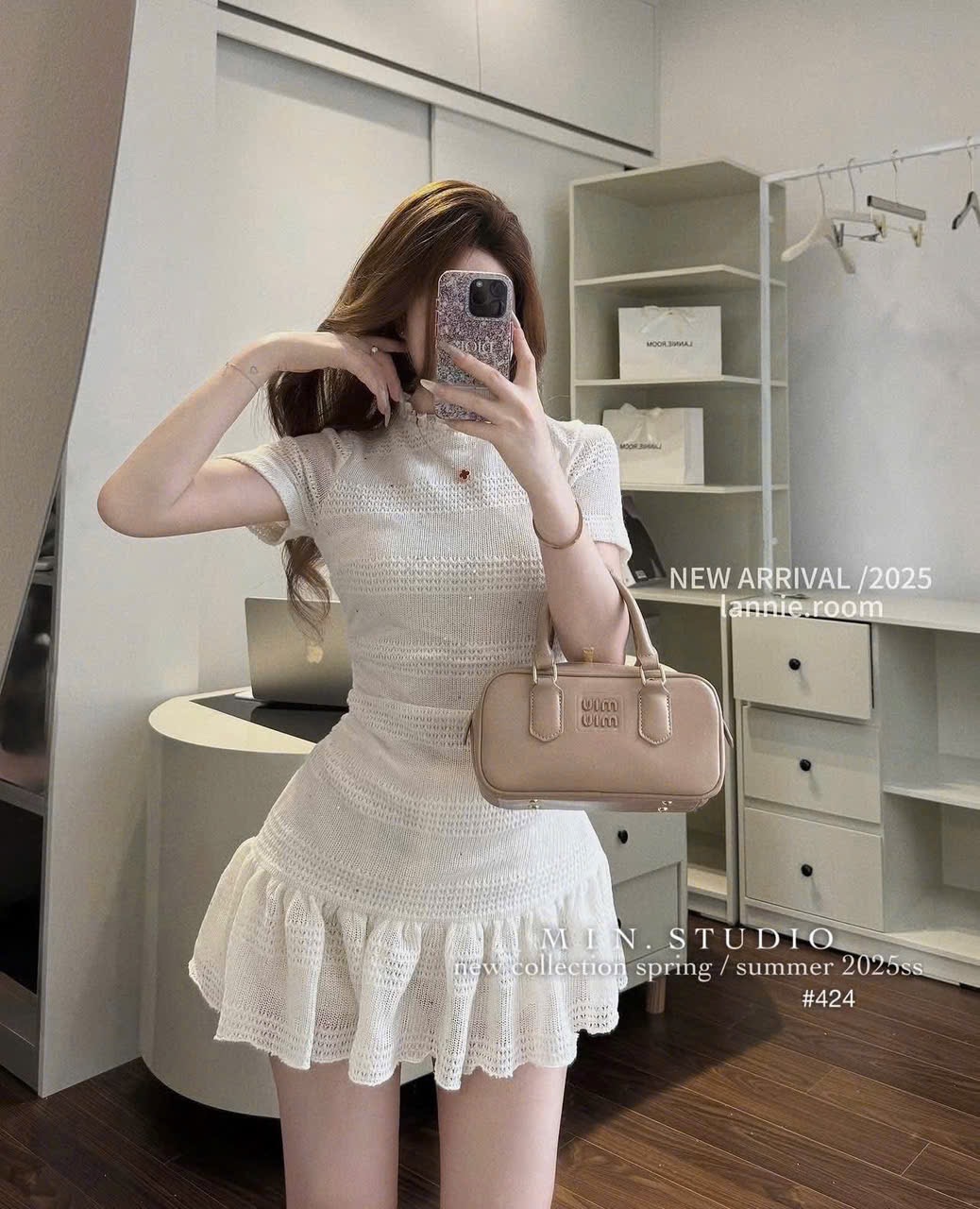 SET VÁY ĐUÔI BÈO CỘC TAY MÀU BE KEM