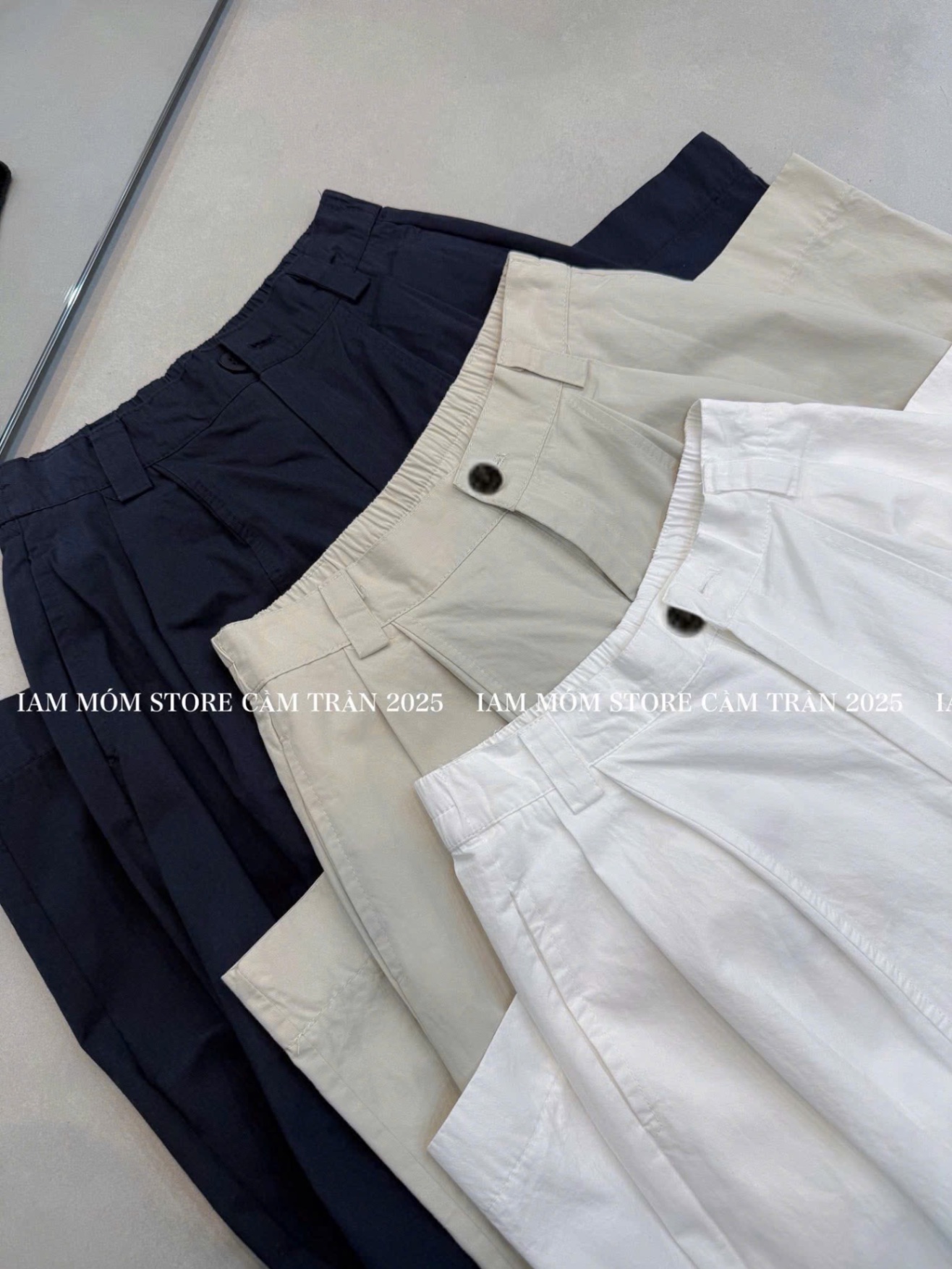 QUẦN BAGGY SUÔNG KAKI LỤA 3 MÀU