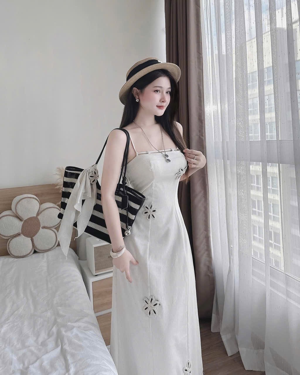 VÁY 2S CÚP NGỰC BE HOA NỔI