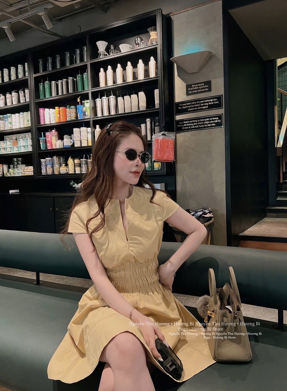 VÁY XOÈ VÀNG CHUN EO NỮ