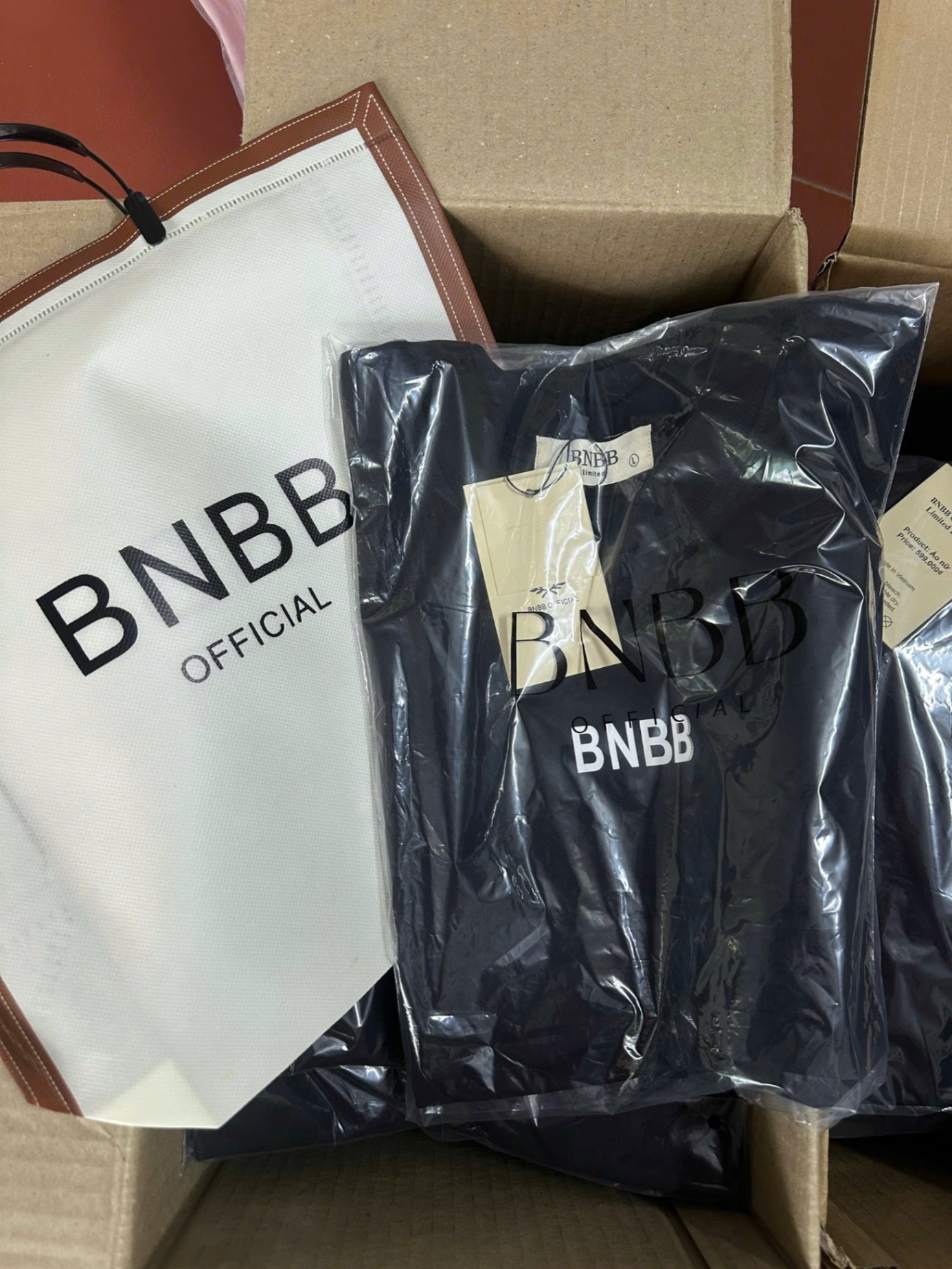 ÁO PULL CỘC ĐEN BNBB BASIC