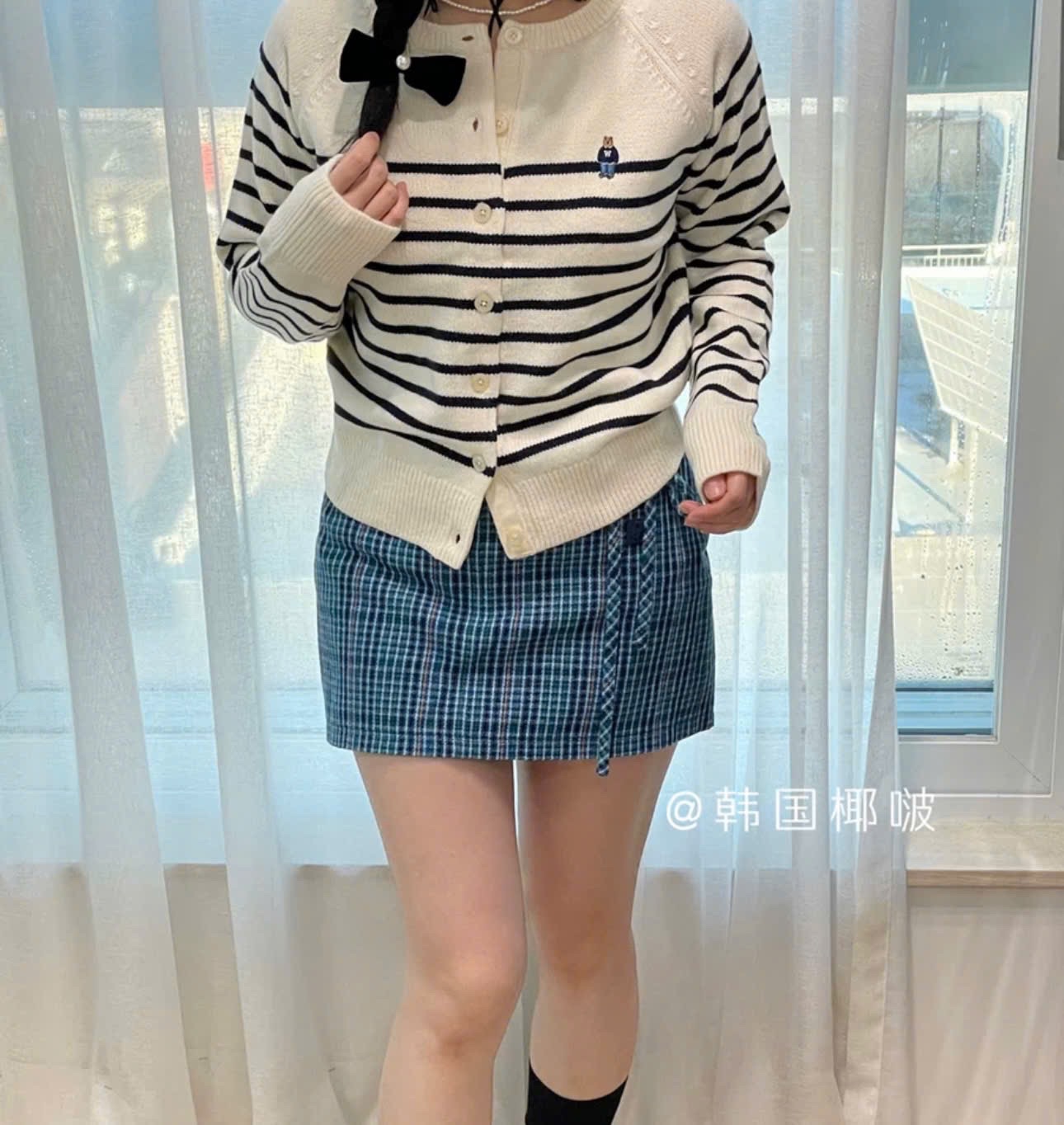 Hàng nhà máy - ÁO LEN CDG THÊU GẤU WHOU XUẤT DƯ