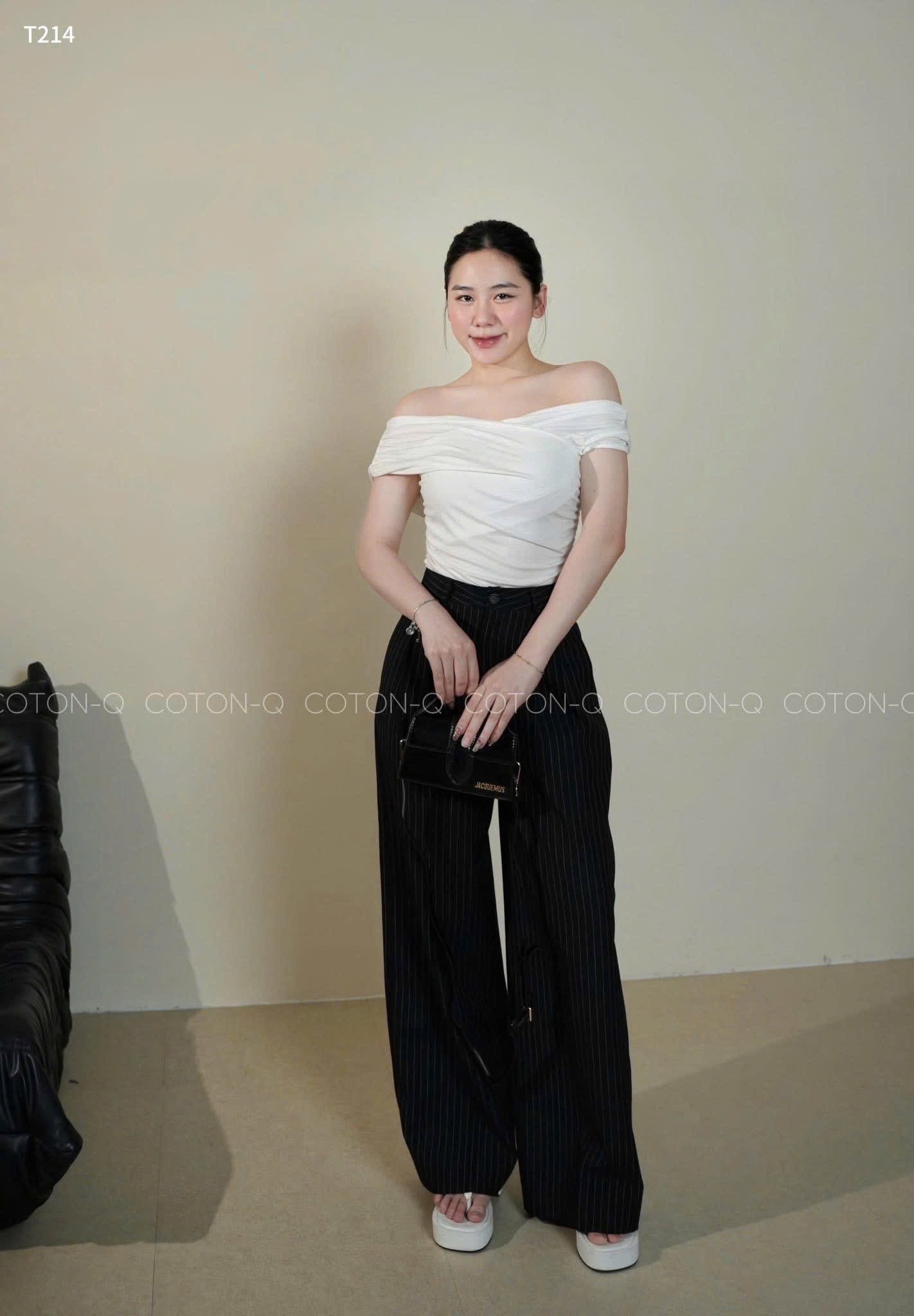 QUẦN SUÔNG VẢI KẺ ĐEN
