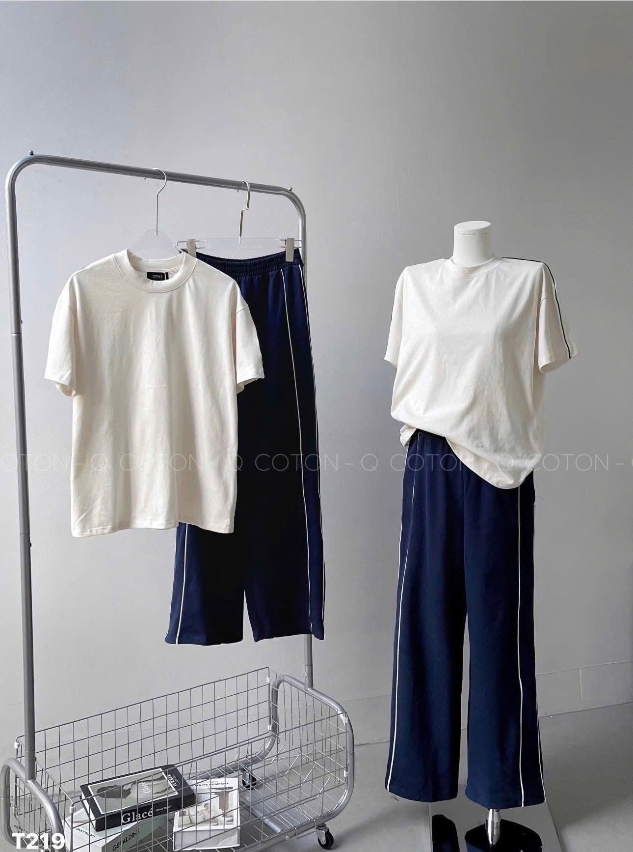 SET ÁO CỘC TRẮNG MIX QUẦN SUÔNG THAN CHẠY VIỀN