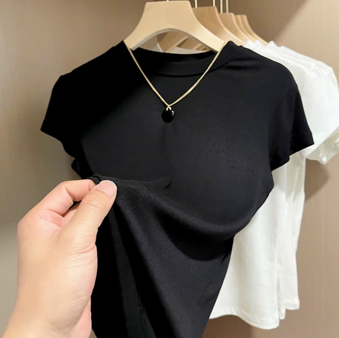 SET 3 ÁO ZIP CỘC ĐEN TRẮNG ĐỎ