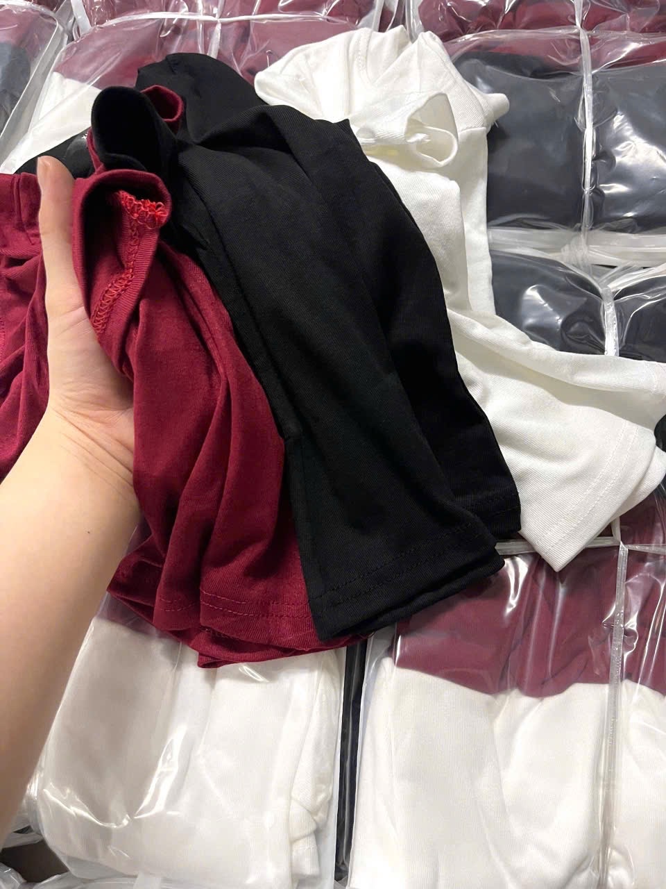 SET 3 ÁO ZIP CỘC ĐEN TRẮNG ĐỎ