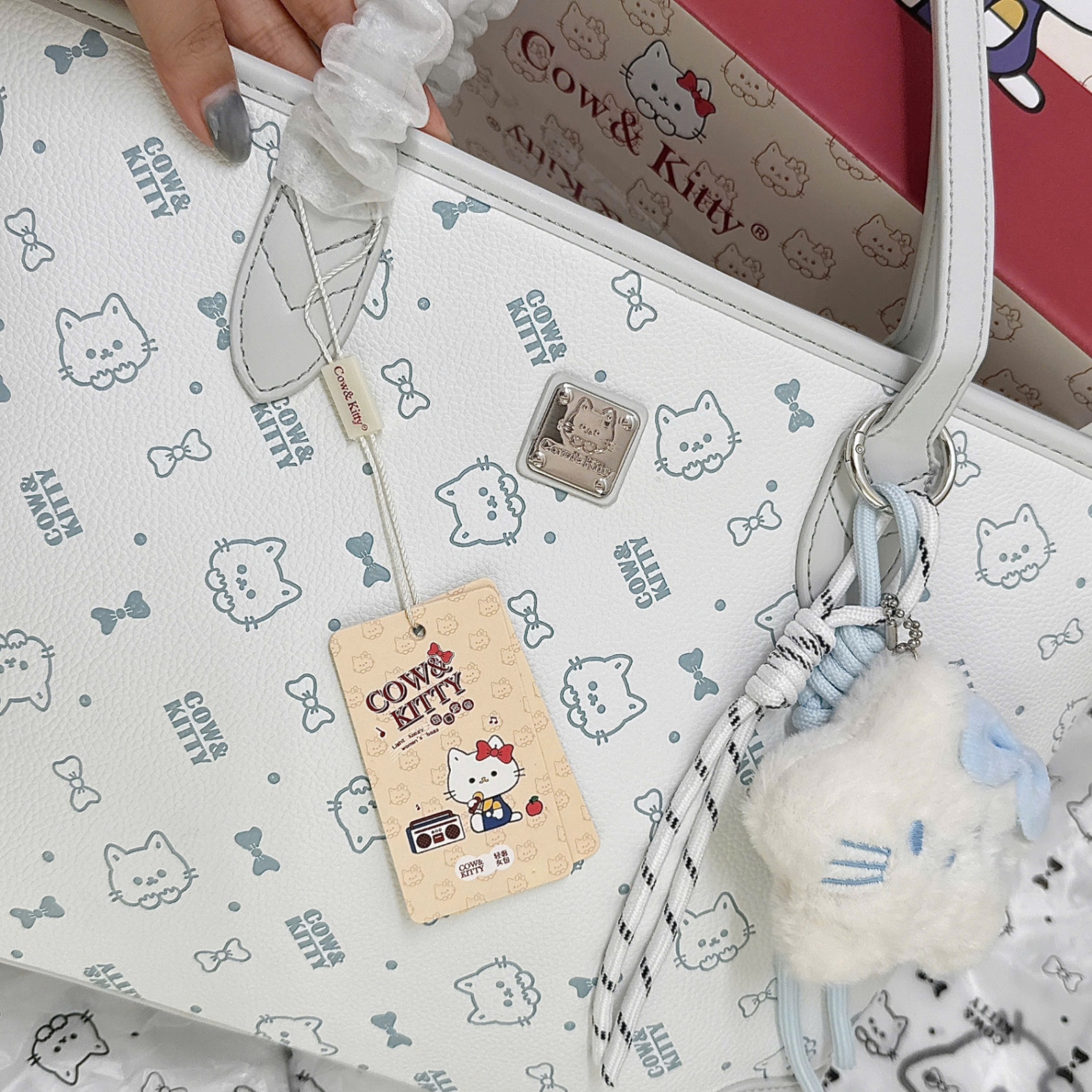 M8022 - TÚI XÁCH COW KITTY KÈM HỘP BIGSIZE