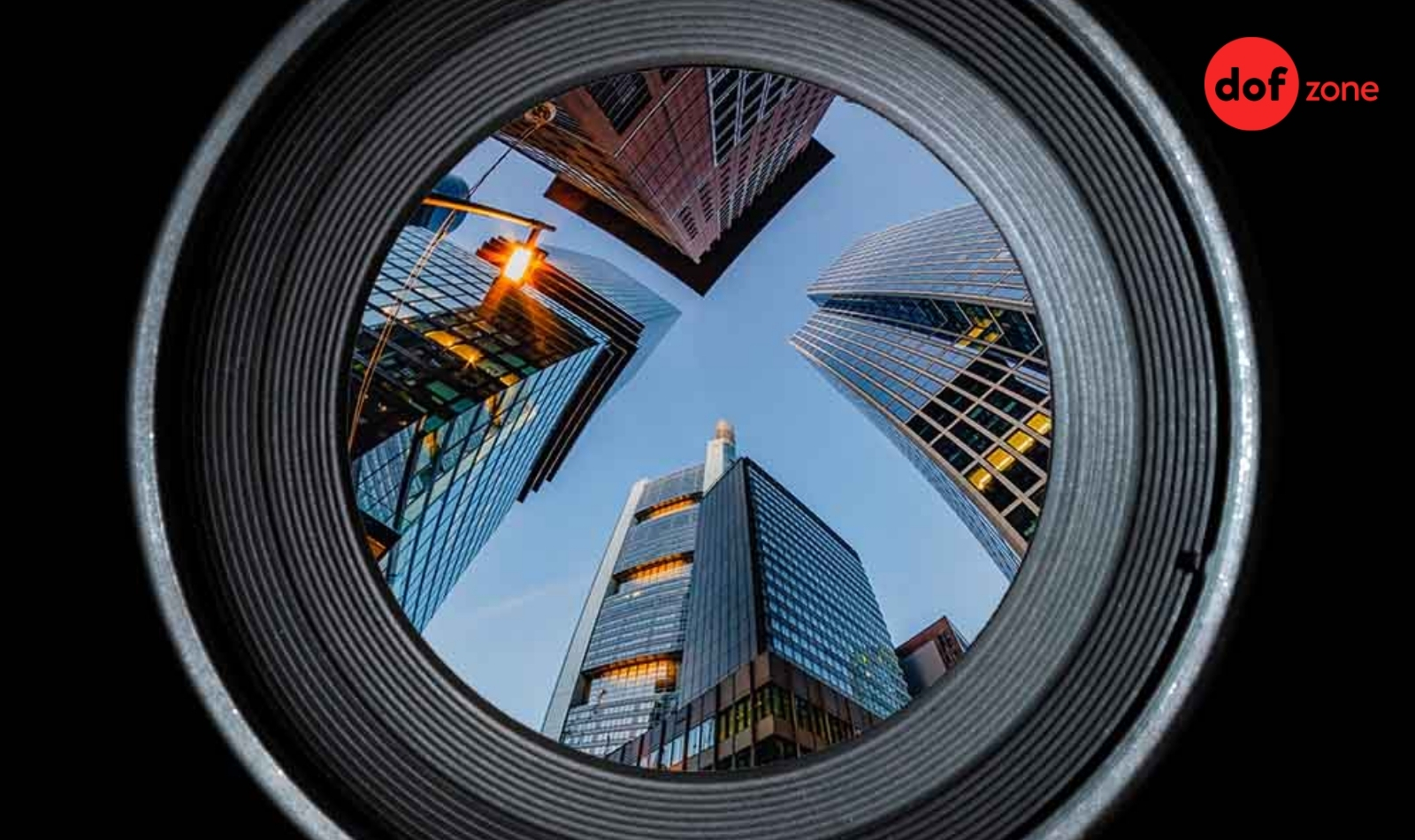 Biến dạng ống kính là gù? Phân loại và cách khắc phục