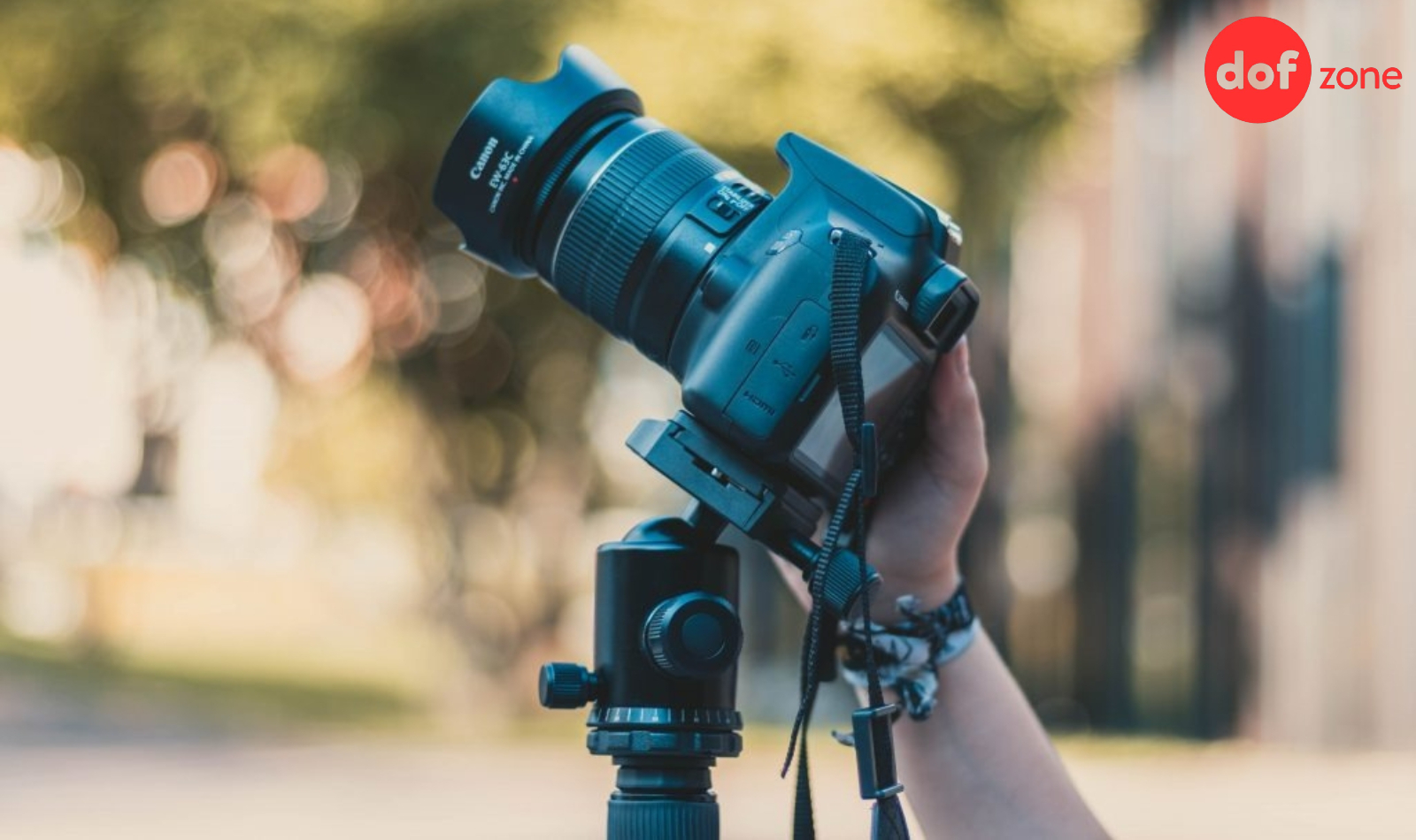 Cách bảo vệ máy ảnh khi chụp ngoài trời nắng nóng