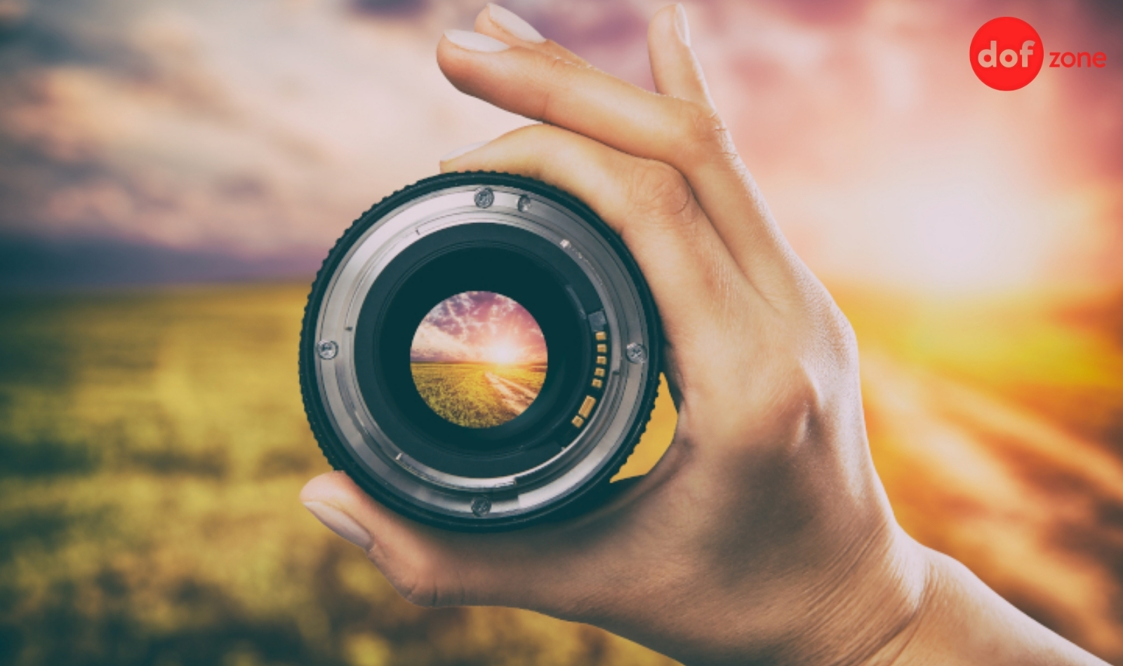 Gợi ý 10 phụ kiện máy ảnh cần thiết mà nhiếp ảnh gia nên có