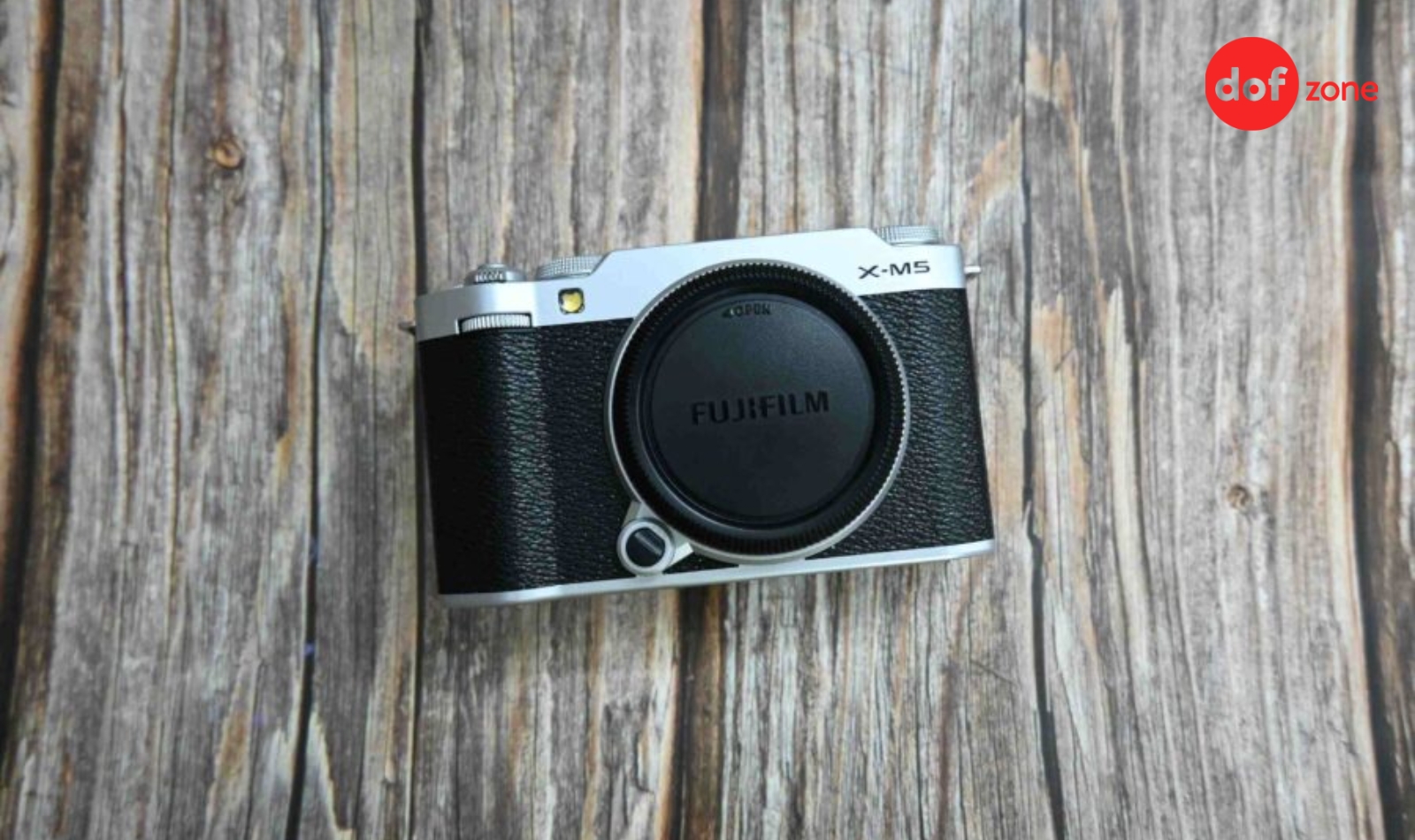 Review-Fujifilm-X-M5-Buoc-tien-moi-cua-dong-mirrorless-Fujifilm_review-fujifilm-xm5-2-1.jpg