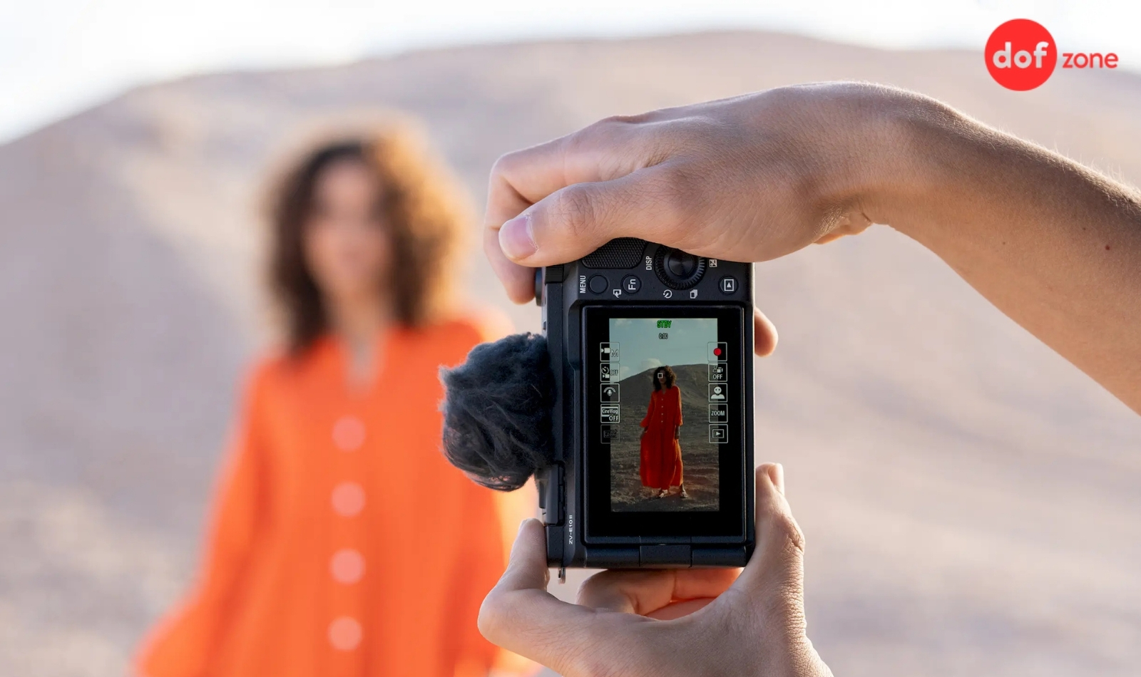 So-sanh-ZV-E10-II-va-ZV-E10-2-chiec-may-quay-vlog-dinh-cao_so sánh sony zve10ii và sony zve10-3.jpg