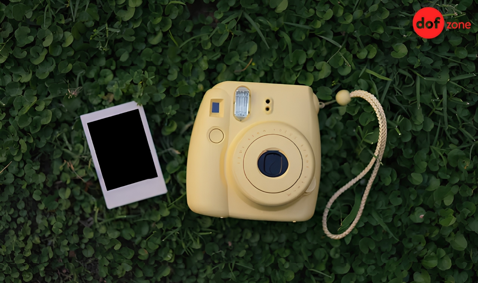 Polaroid-la-gi-Tim-hieu-tat-tan-tat-ve-anh-polaroid-6.jpg