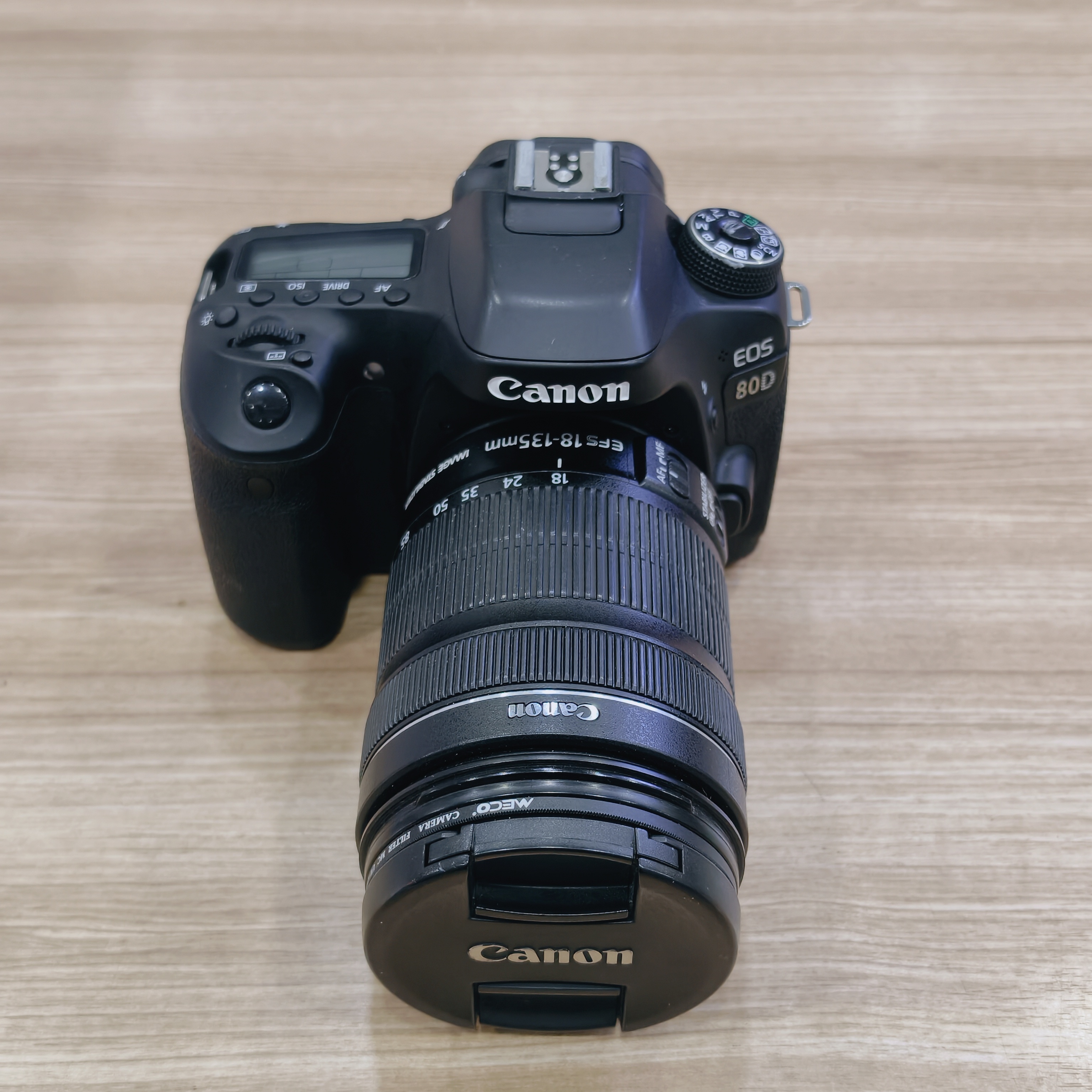 Canon 80D + ống kính Canon EF-S 18-135mm f/3.5-5.6 IS STM cũ Mã SP 4958 1391