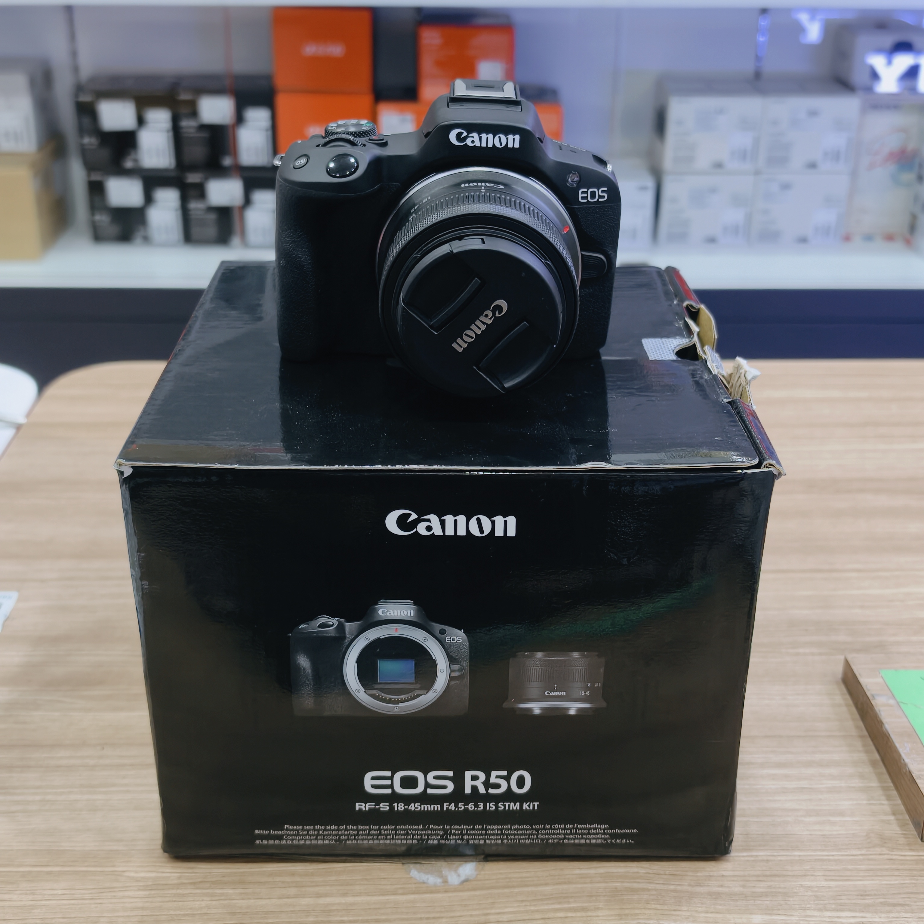 Canon EOS R50 + Kit RF-S 18-45mm F4.5-6.3 IS STM đen cũ Mã SP 1597 1982