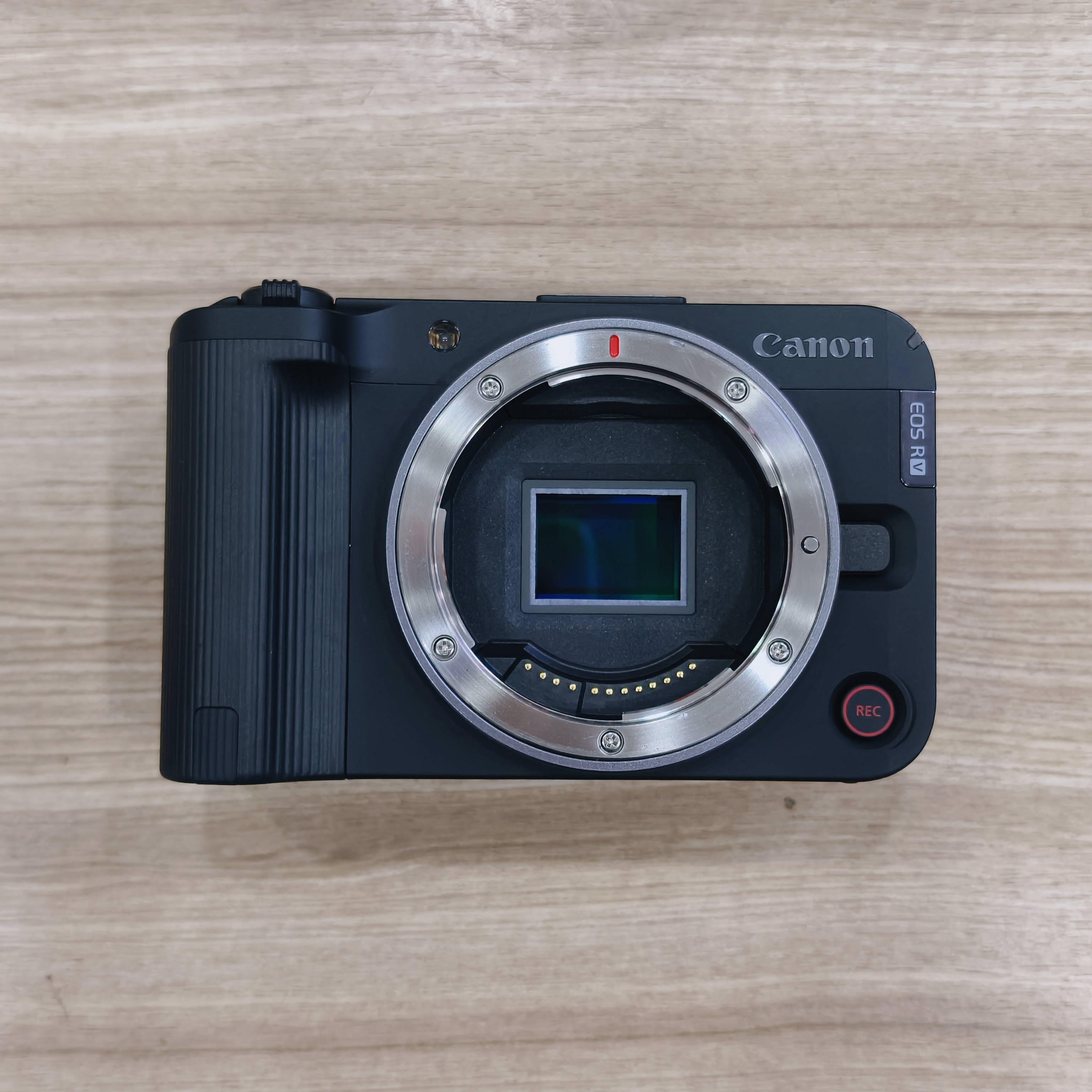 Canon EOS R50V body đen cũ Mã SP 1152