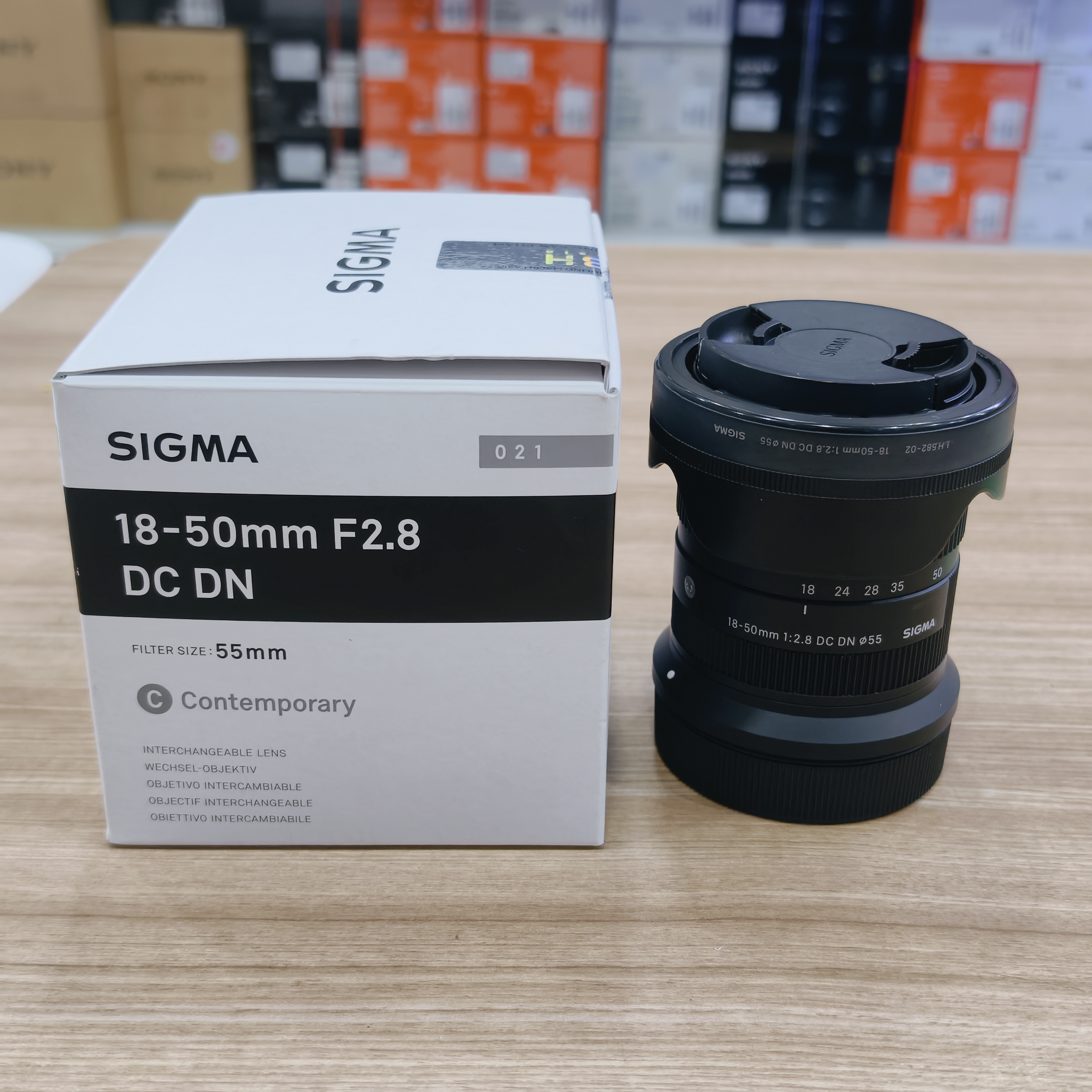 Ống kính Sigma 18-50mm F2.8 DC DN (C) Canon RF cũ Mã SP 0633