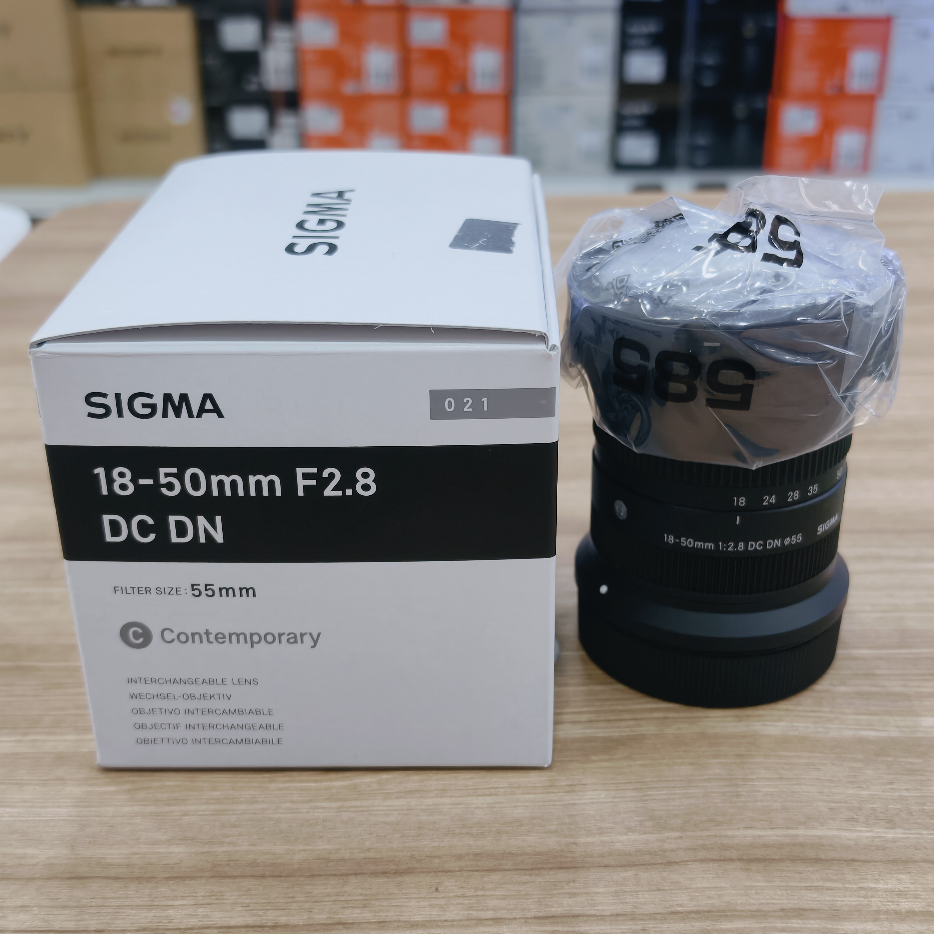 Ống kính Sigma 18-50mm F2.8 DC DN (C) Canon RF cũ Mã SP 9952
