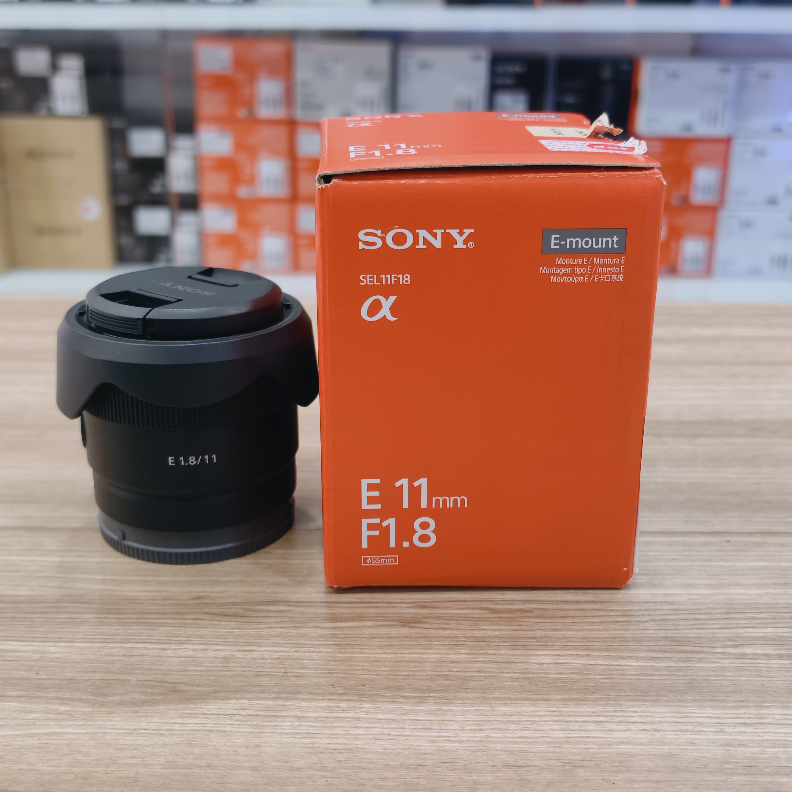 Ống kính Sony E 11mm F1.8 cũ Mã SP 4322