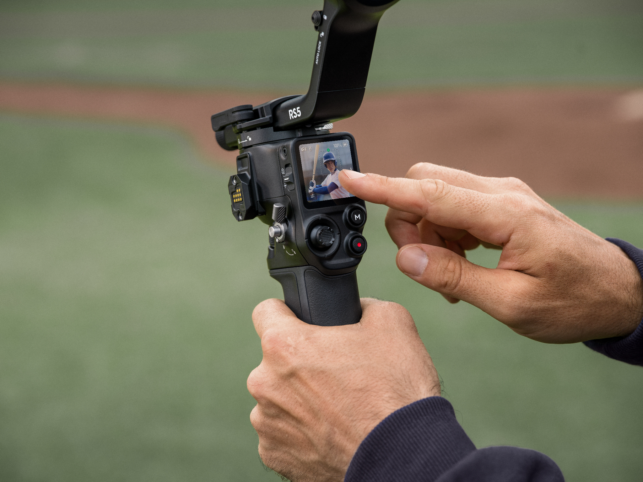 Gimbal-DJI-Ronin-S5-Combo-RS5-Combo-Chinh-Hang-10.jpg?v=1769585572